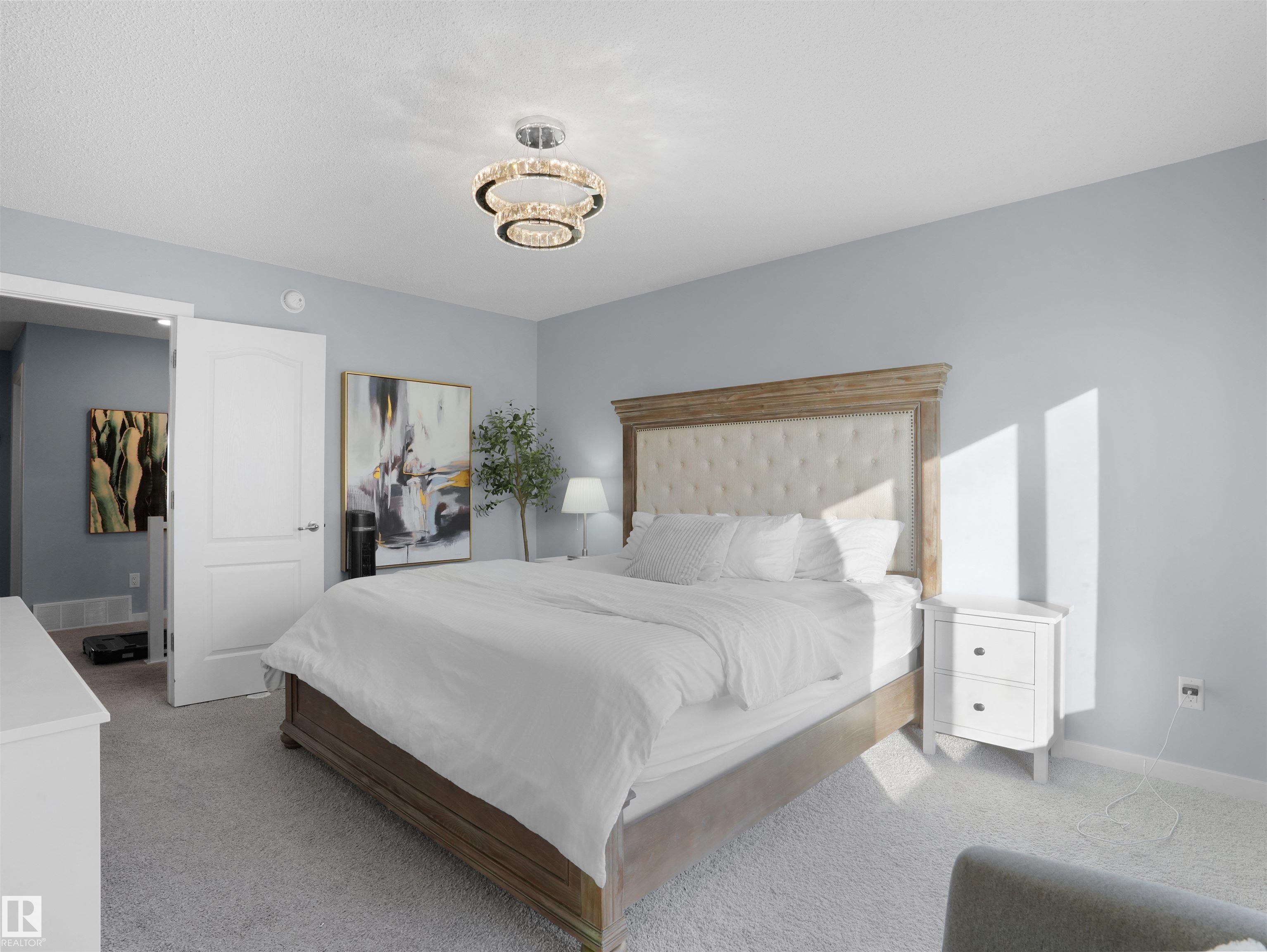 Photo 40 at 207 41 Avenue NW, Maple Crest, Edmonton