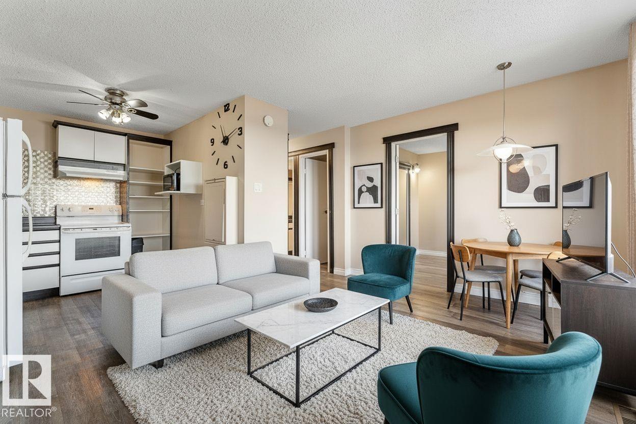 1202 - 10150 117 Street NW, Wîhkwêntôwin, Edmonton