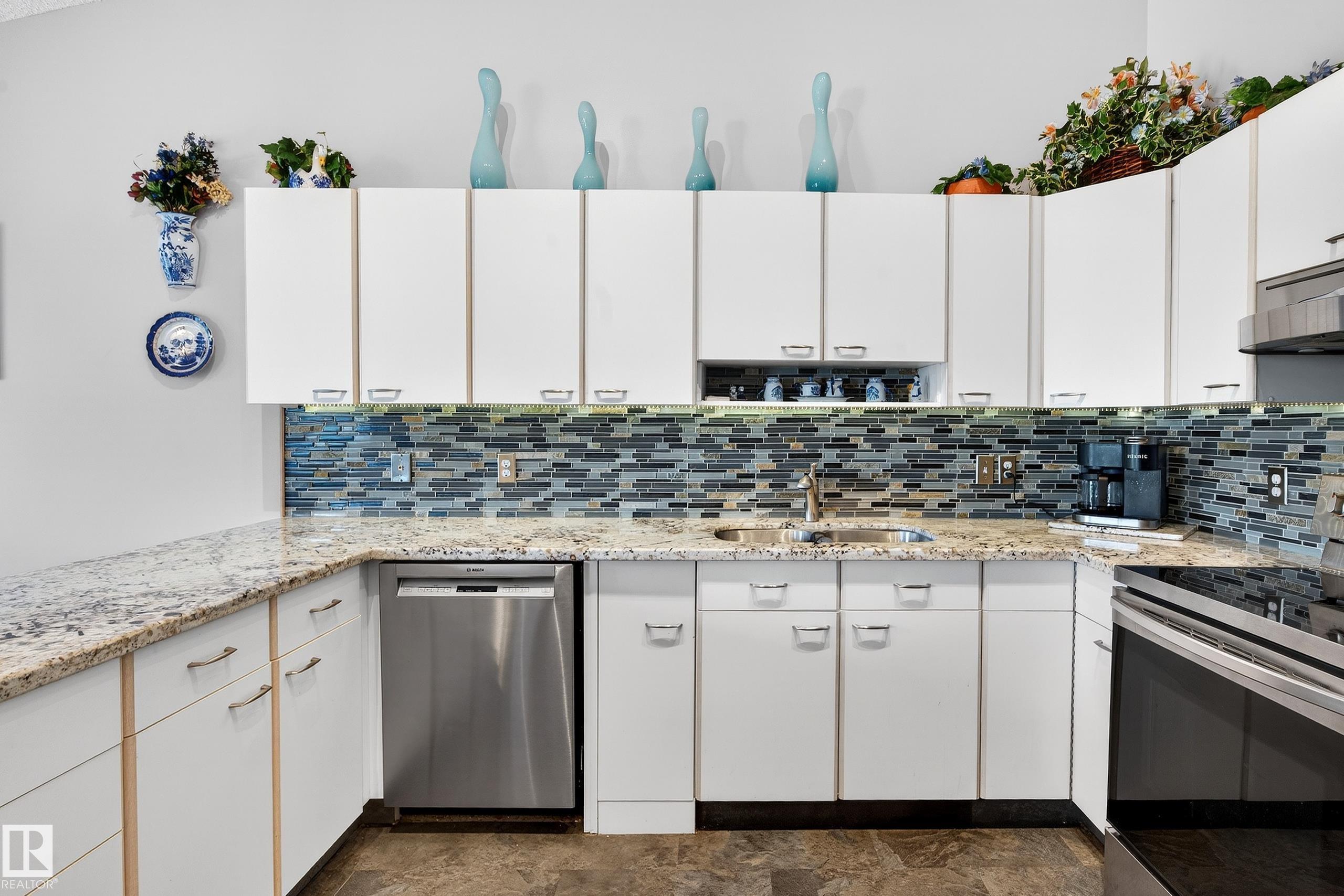 Photo 14 at 4 - 85 Gervais Road, Grandin, St. Albert