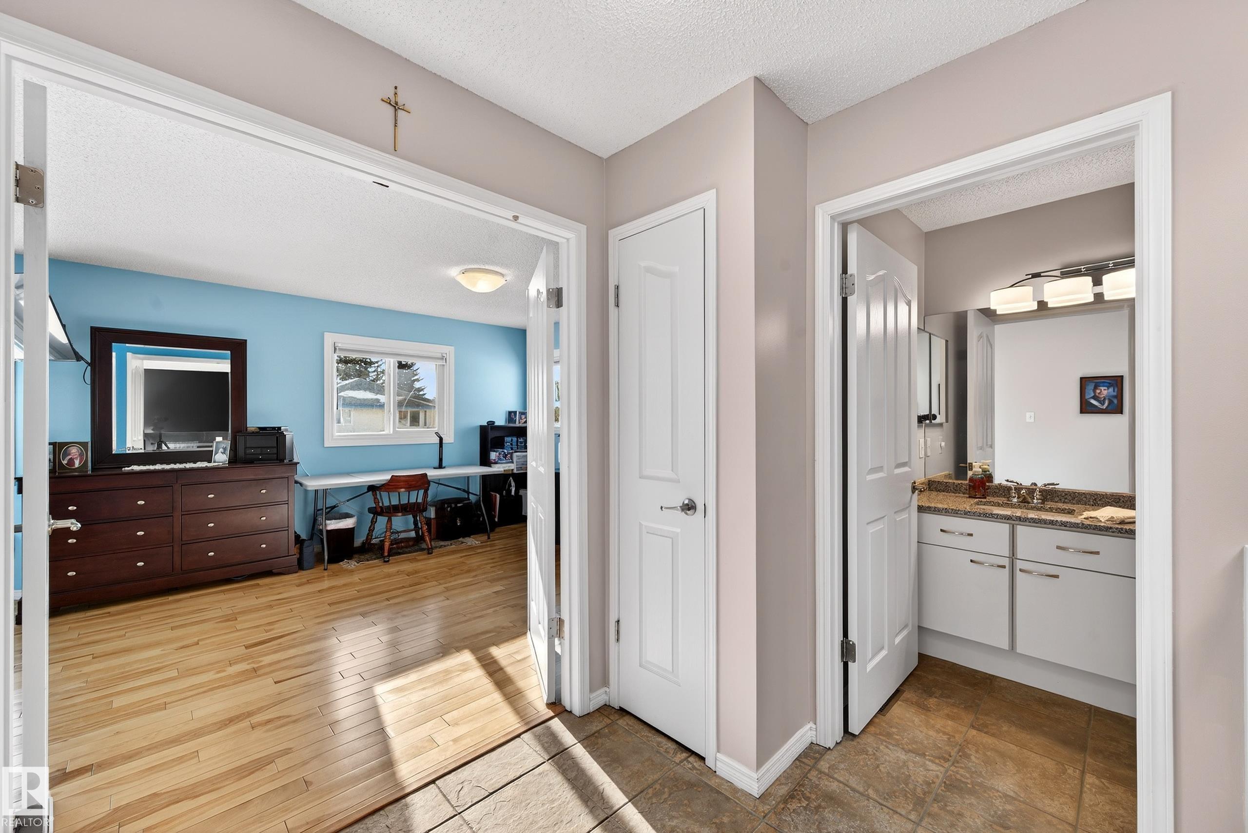 Photo 19 at 4 - 85 Gervais Road, Grandin, St. Albert