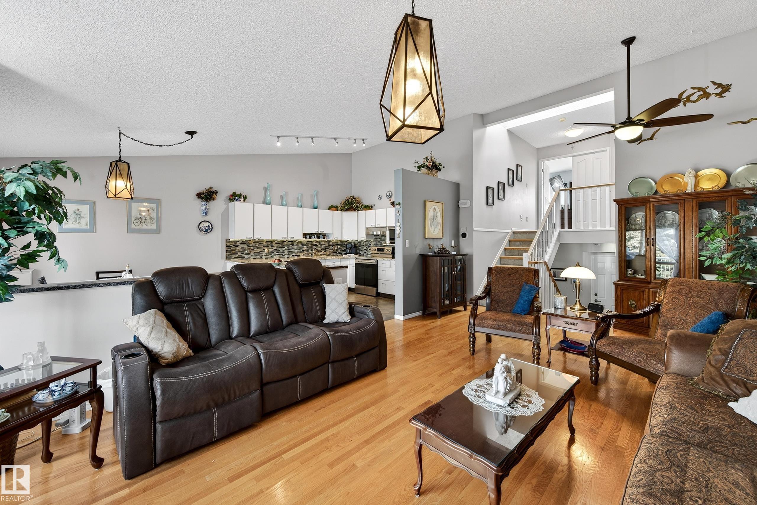 Photo 10 at 4 - 85 Gervais Road, Grandin, St. Albert