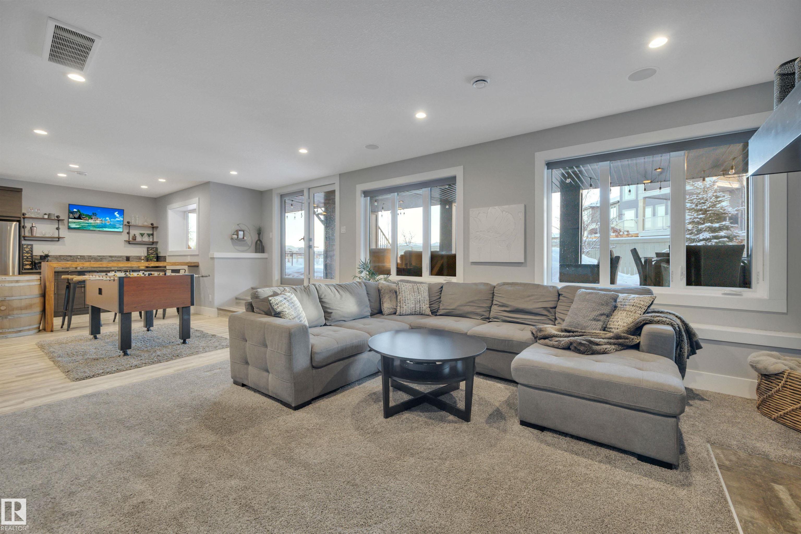 Photo 41 at 4001 47 Avenue, Forest Heights, Beaumont