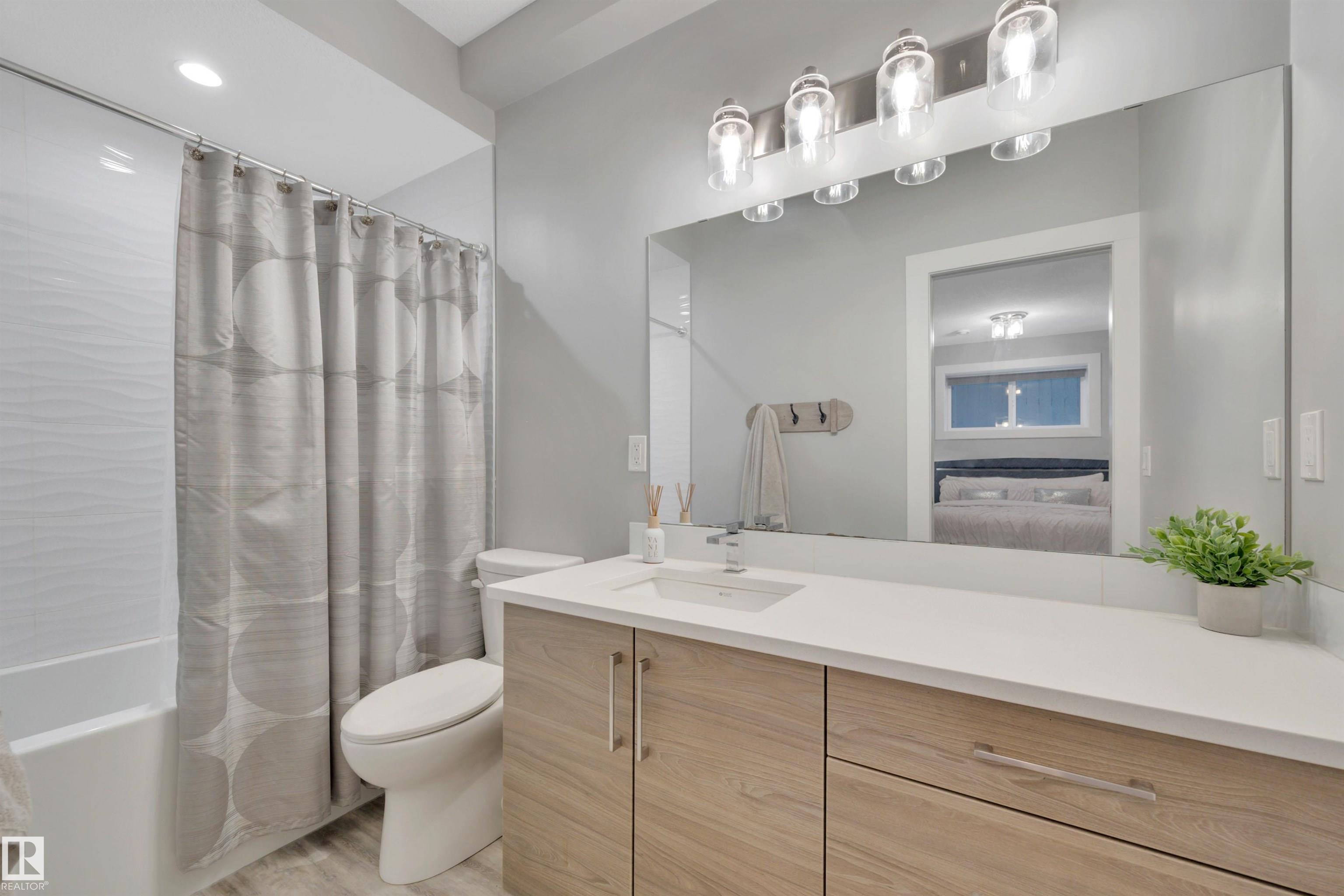 Photo 49 at 4001 47 Avenue, Forest Heights, Beaumont