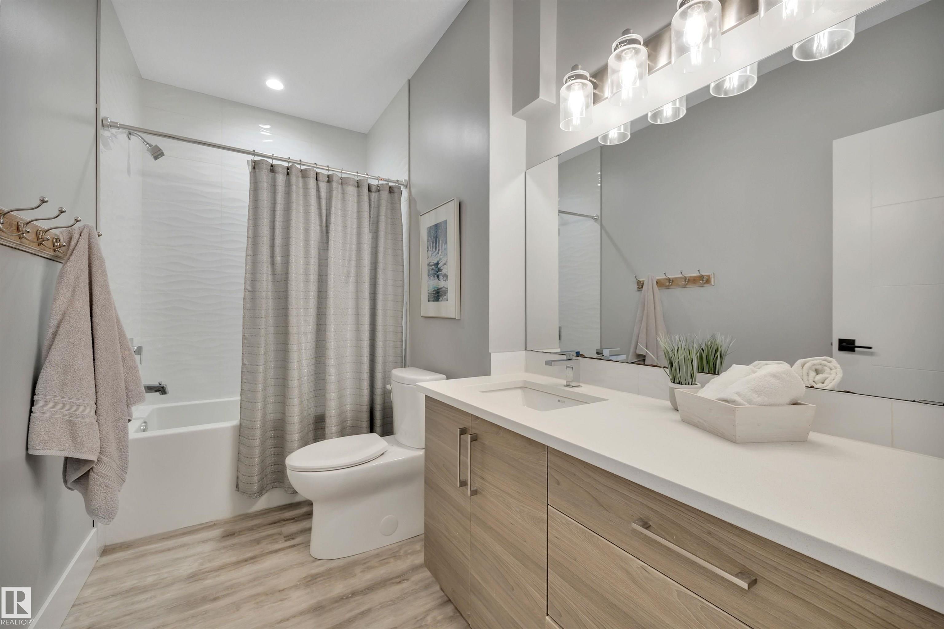 Photo 52 at 4001 47 Avenue, Forest Heights, Beaumont