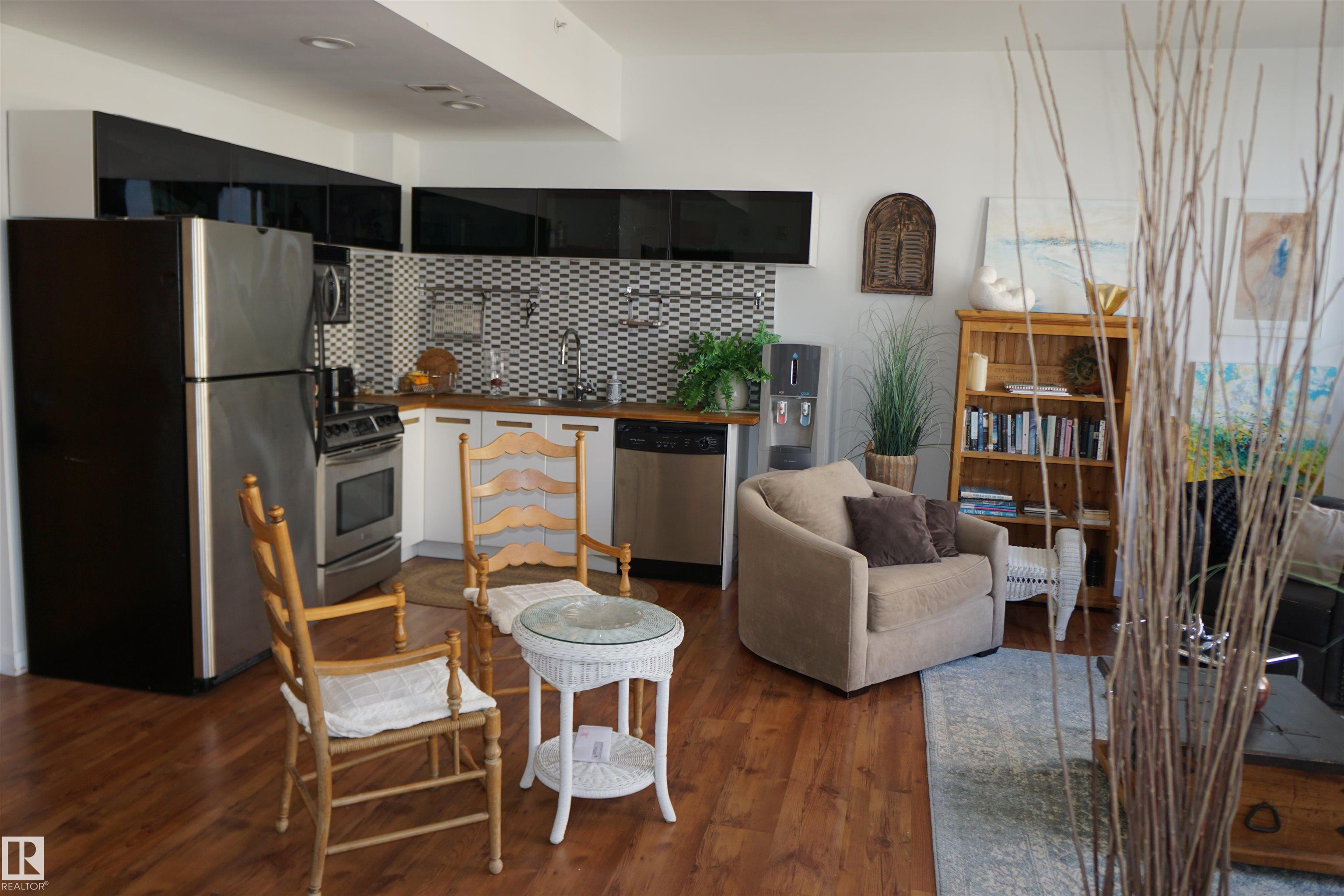 Photo 11 at 808 - 10134 100 Street NW, Downtown, Edmonton