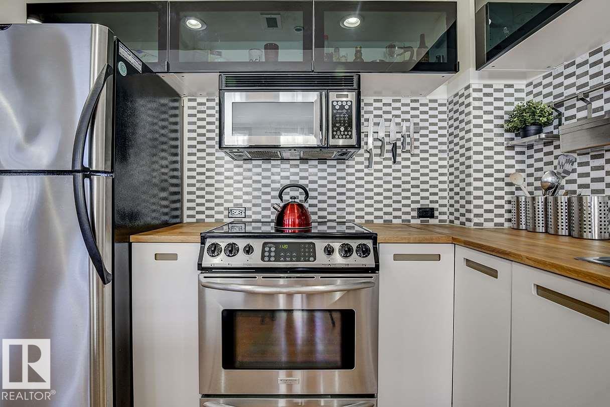 Photo 13 at 808 - 10134 100 Street NW, Downtown, Edmonton