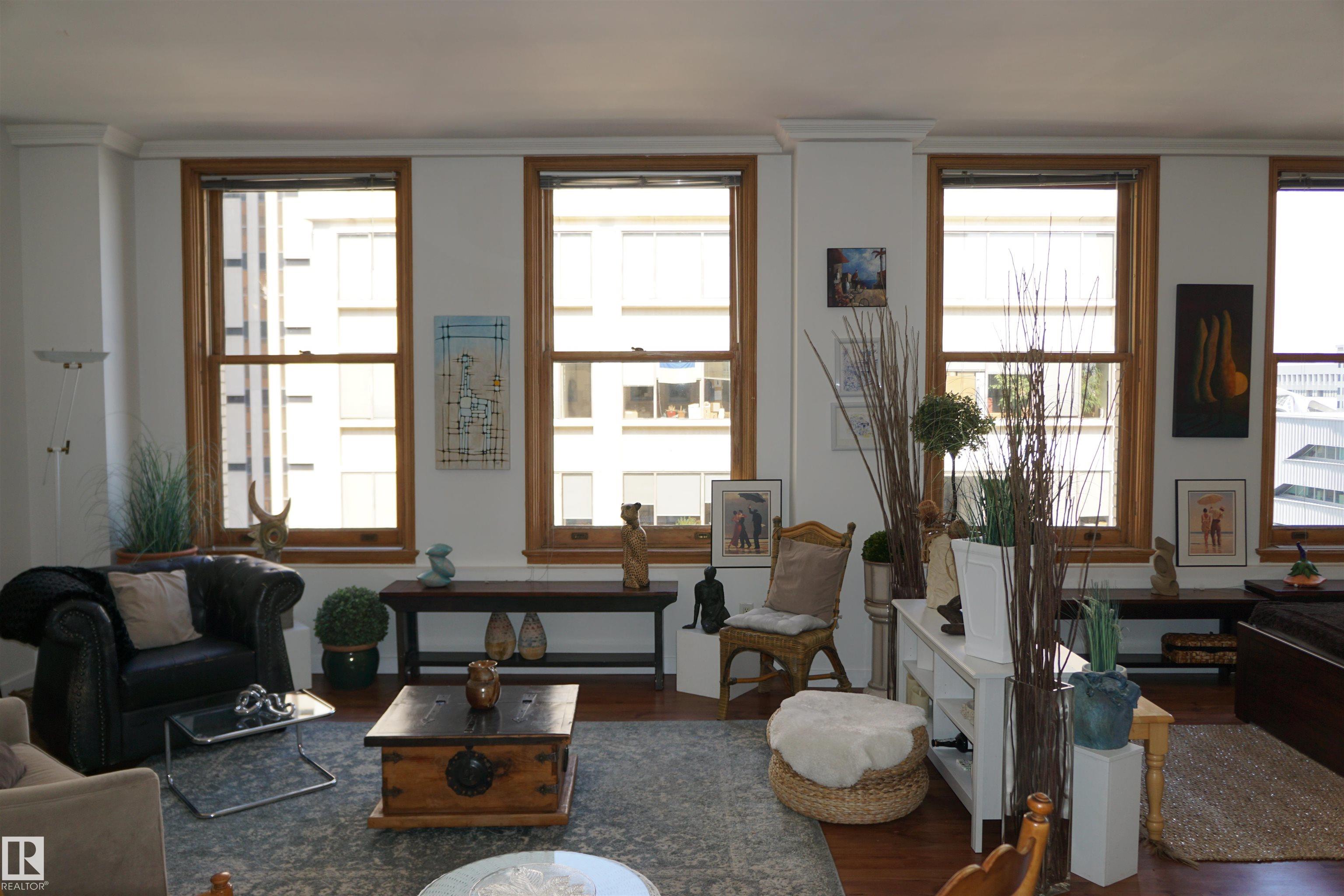 808 - 10134 100 Street NW, Downtown, Edmonton