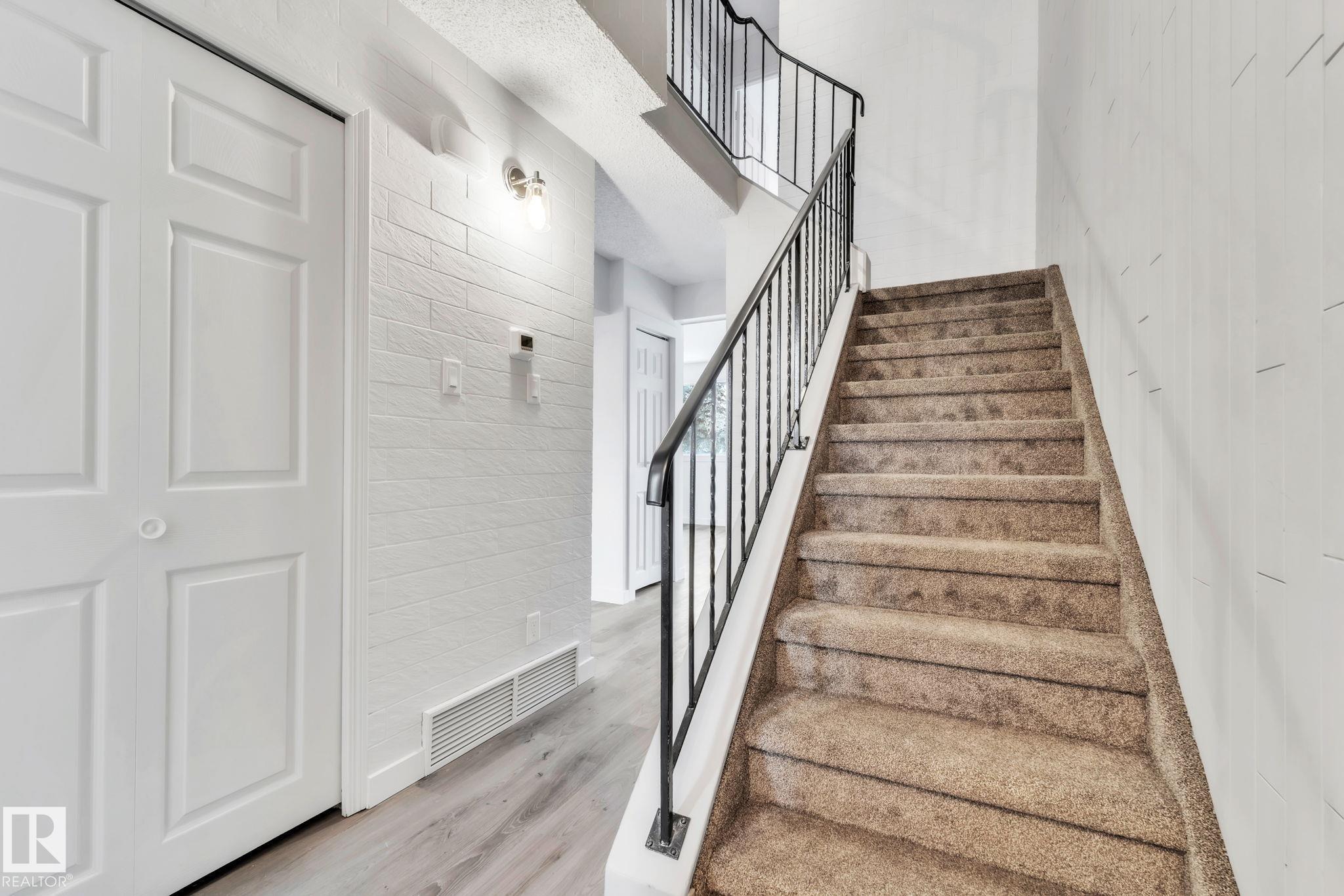 Picture for 1281 HOOKE RD NW