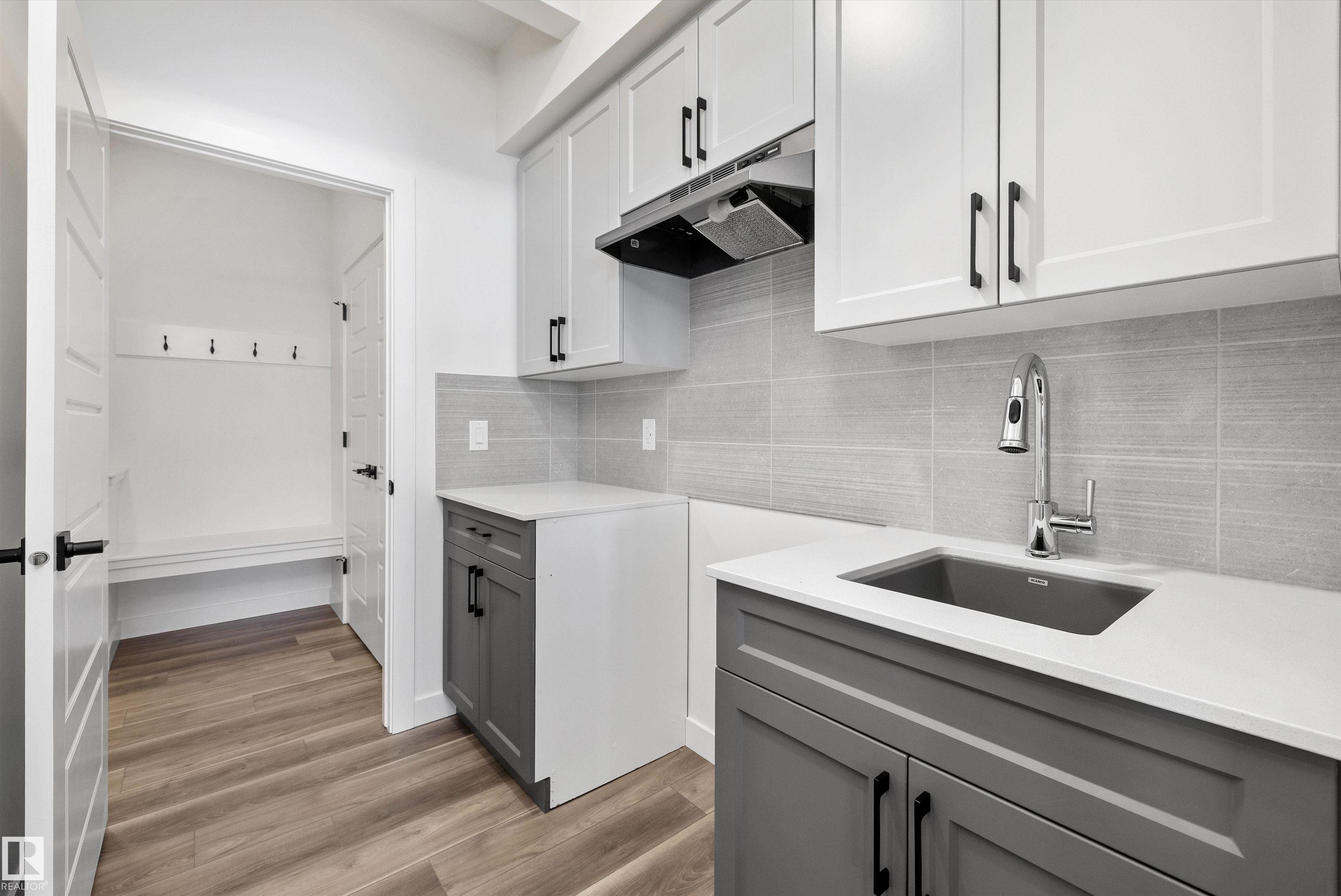 Photo 10 at 19428 25 Avenue NW, The Uplands, Edmonton