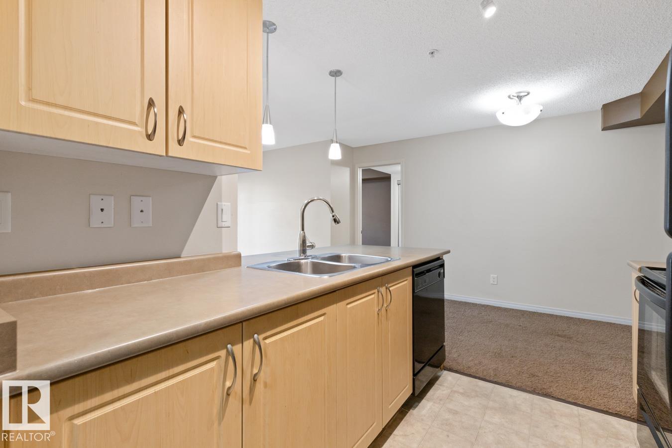 Photo 11 at 108 - 13907 136 Street NW, Hudson, Edmonton