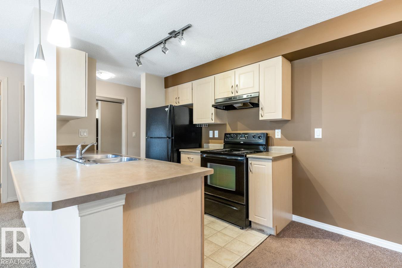 Photo 8 at 212 - 13907 136 Street NW, Hudson, Edmonton