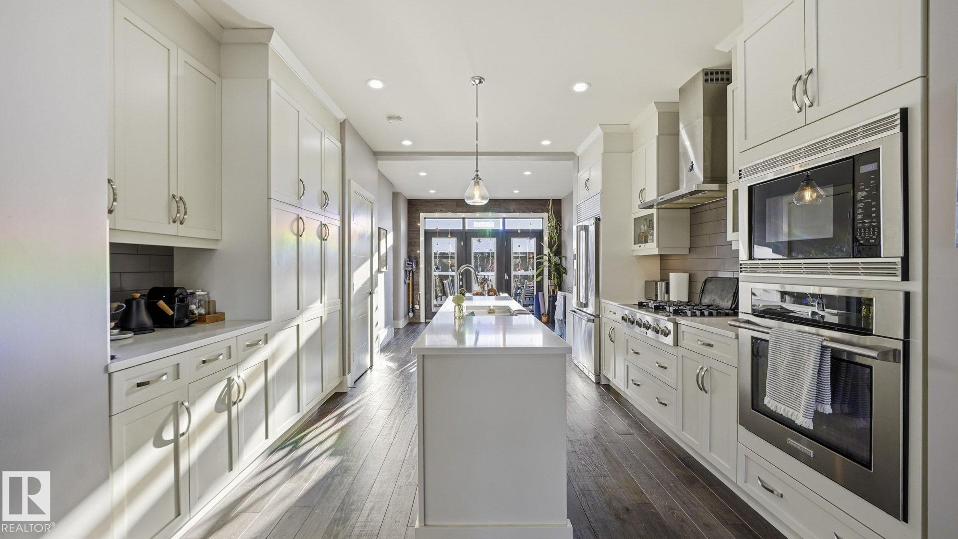 Picture for 11331 76 AV NW