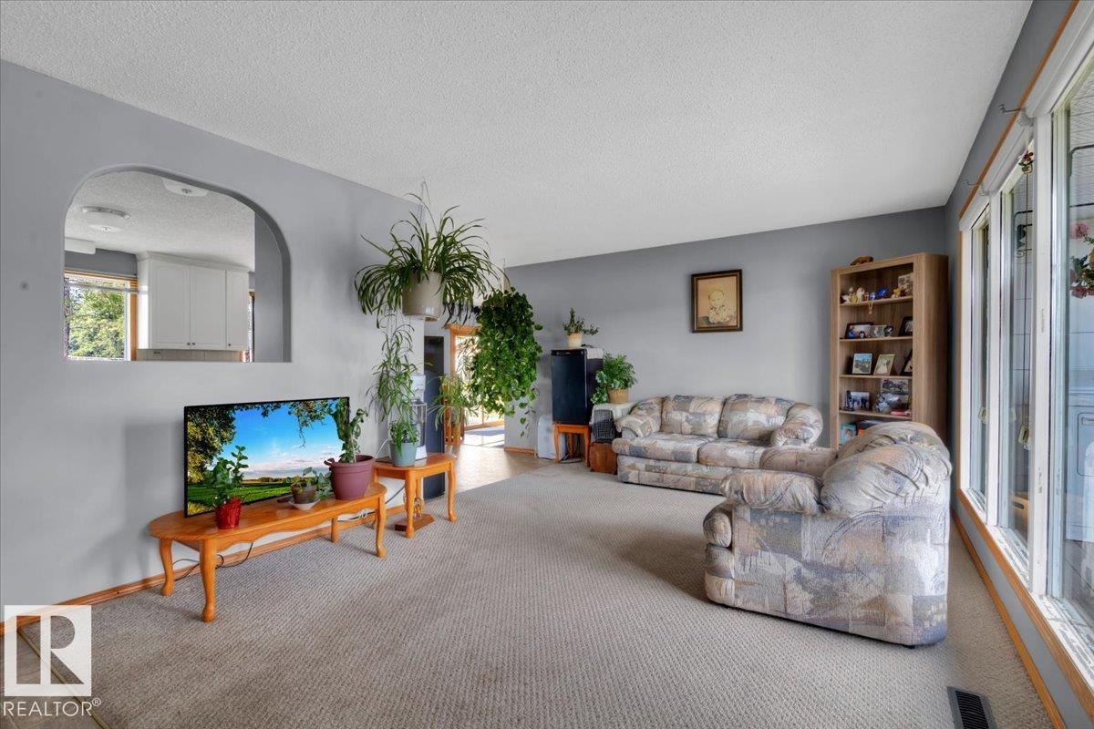 Photo 13 at 57128 Rge Road 225, None, Rural Sturgeon County