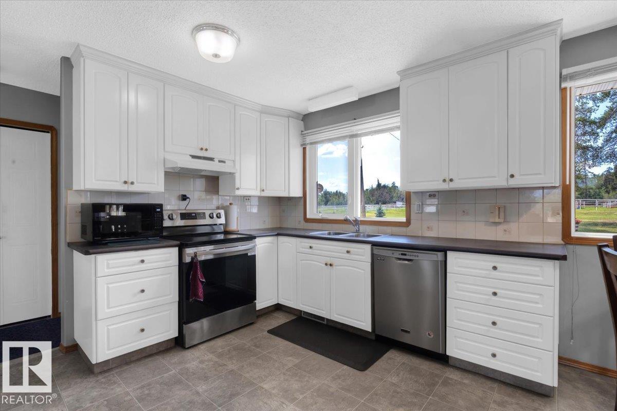 Photo 17 at 57128 Rge Road 225, None, Rural Sturgeon County