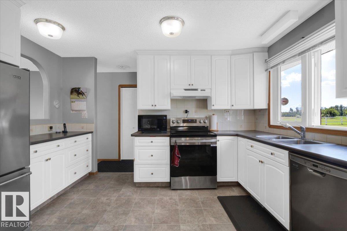 Photo 18 at 57128 Rge Road 225, None, Rural Sturgeon County