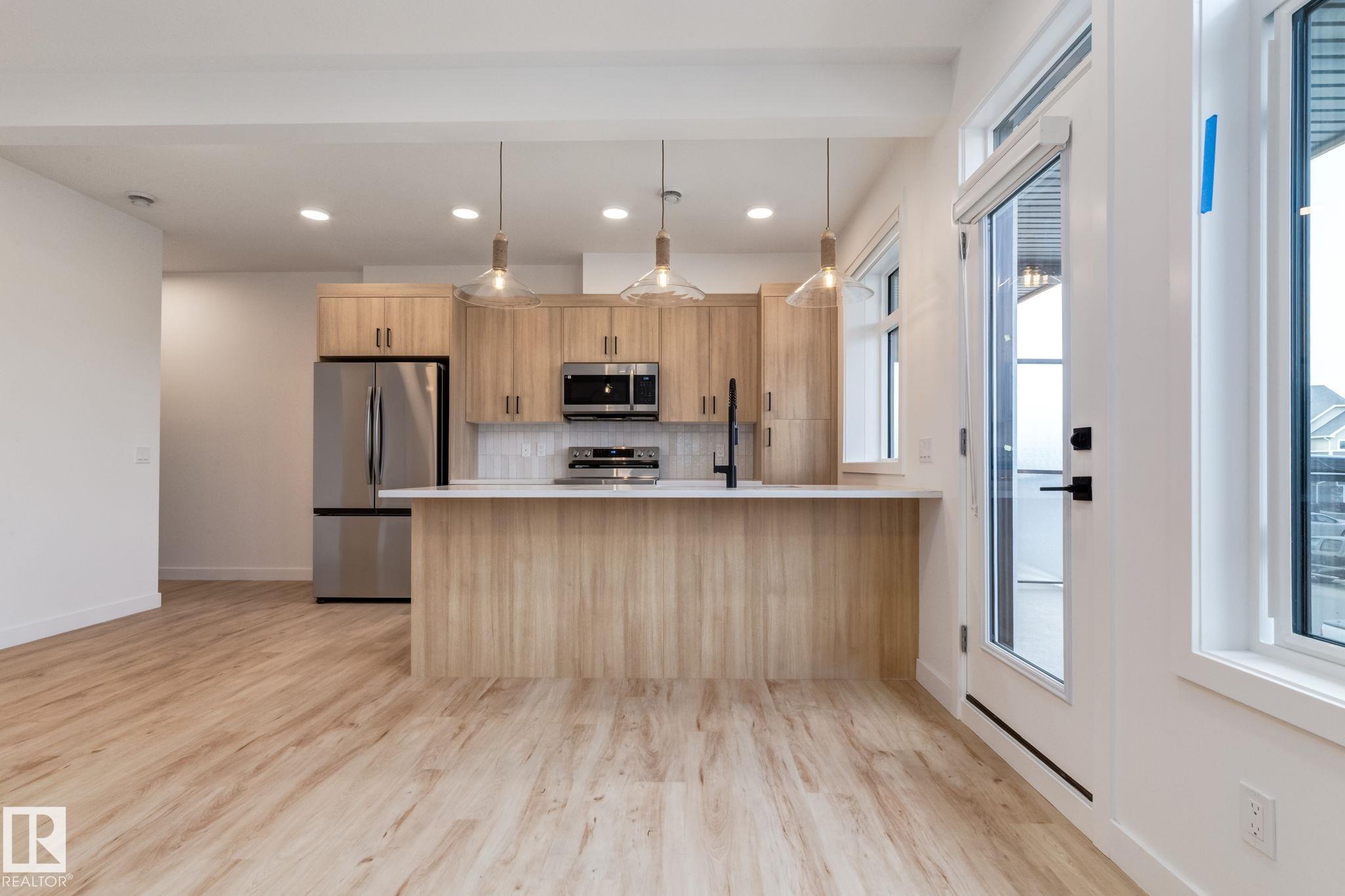 Photo 6 at 17 - 16231 19 Avenue SW, Glenridding Ravine, Edmonton