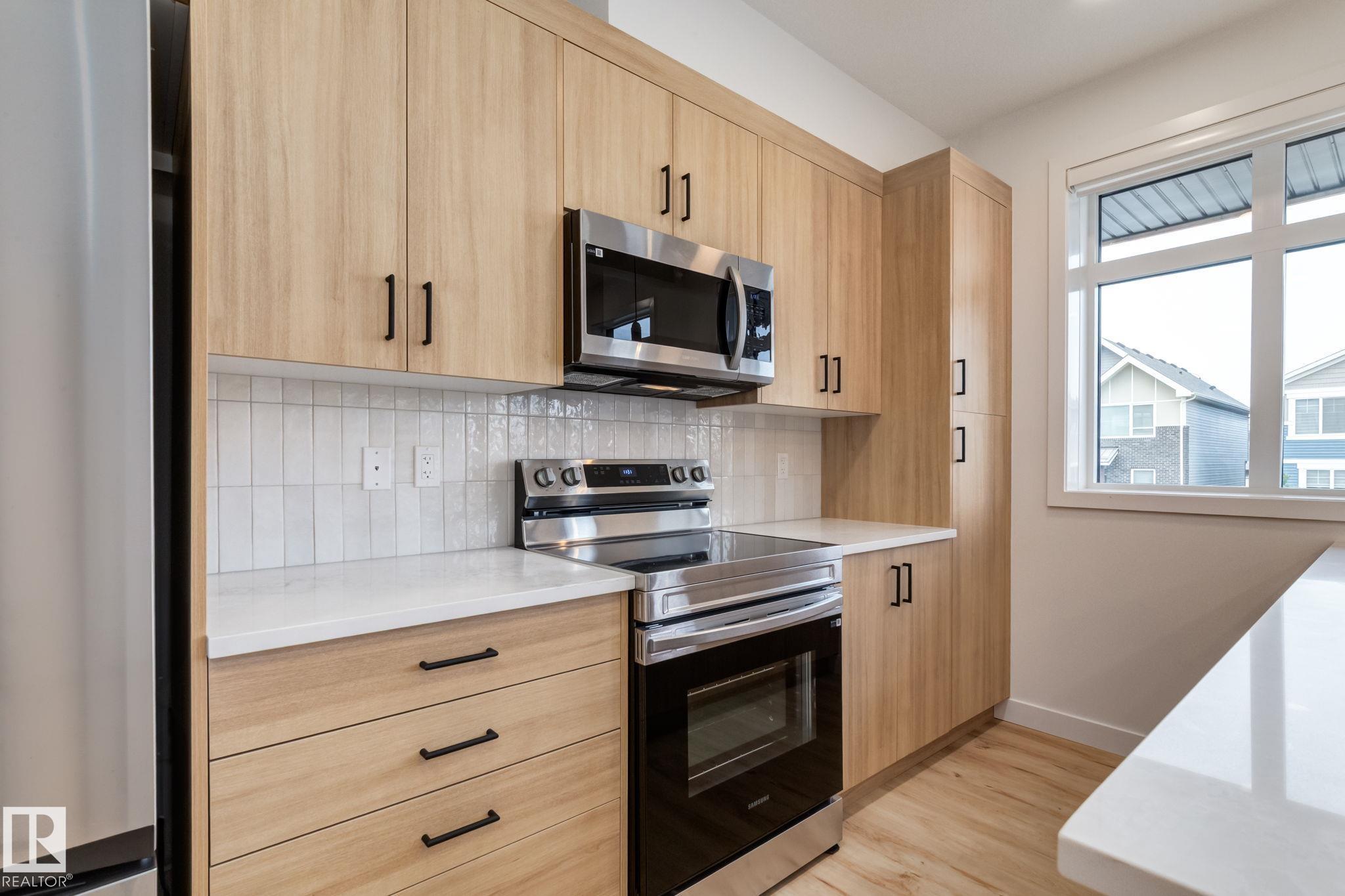 Photo 10 at 17 - 16231 19 Avenue SW, Glenridding Ravine, Edmonton