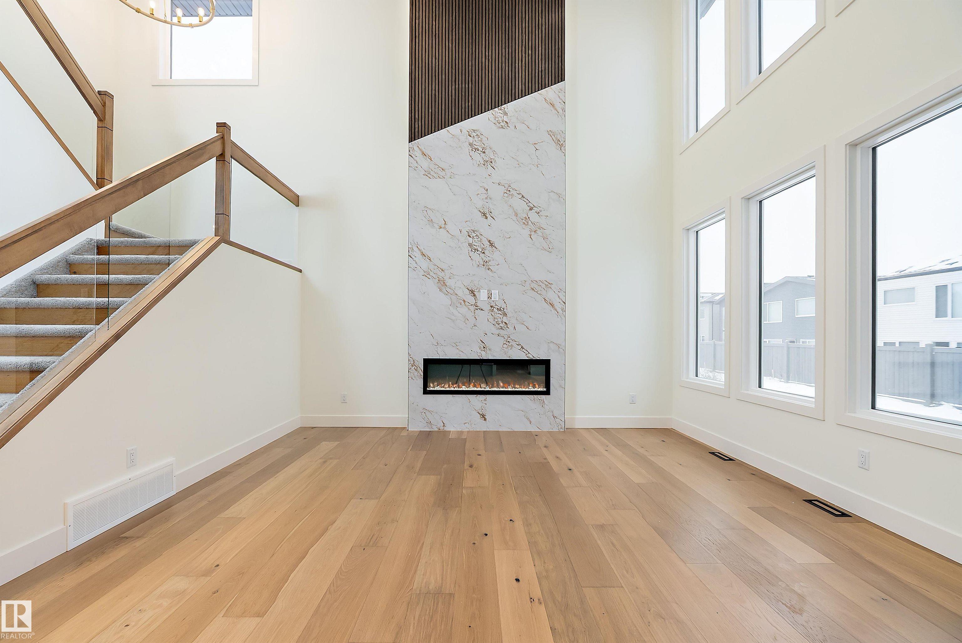 6887 Knox Loop SW, Keswick, Edmonton