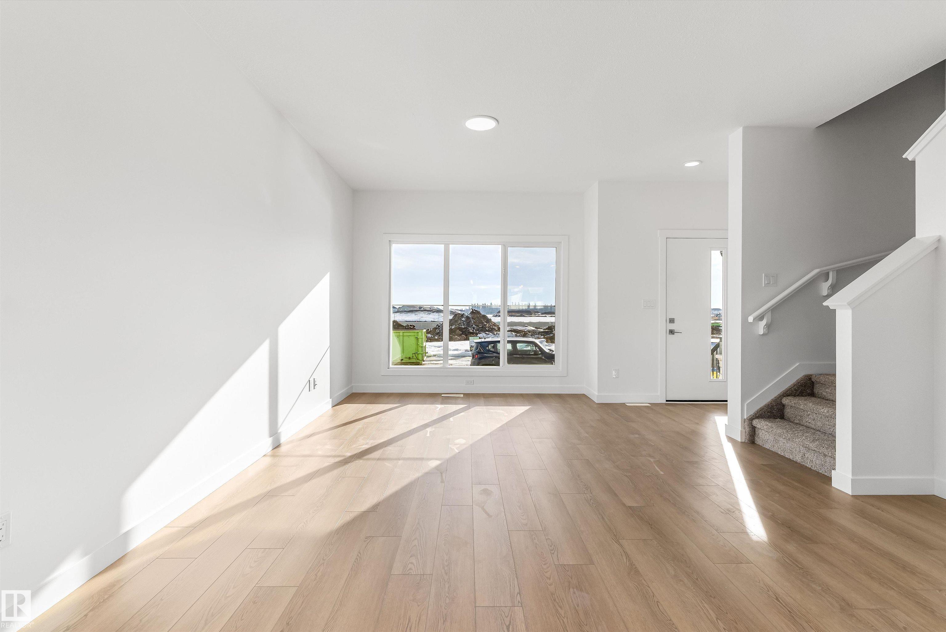 Picture for 20808 40 AV NW