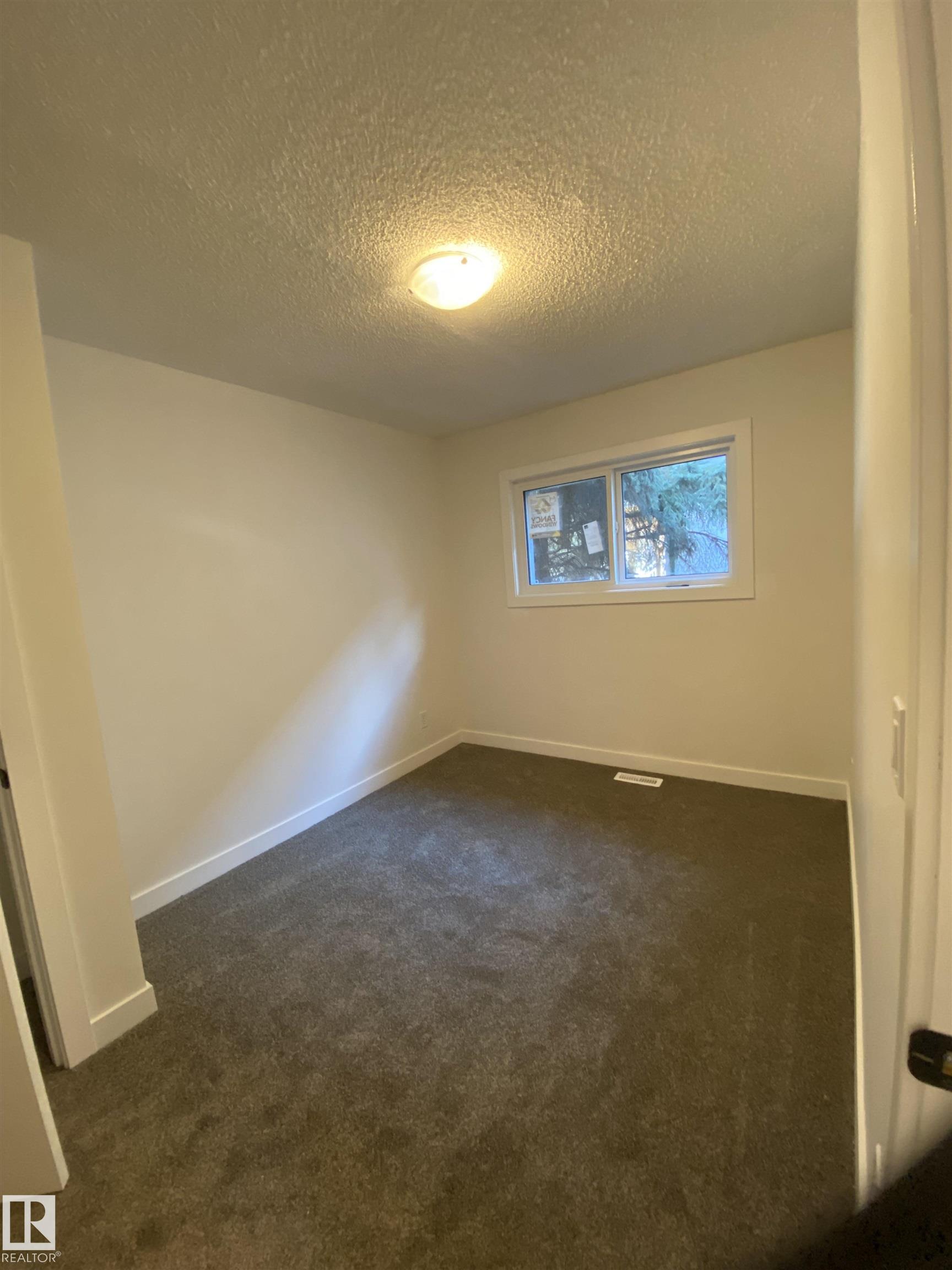 Photo 9 at 204 - 55230 Rge Road 10, Pine Sands, Rural Sturgeon County