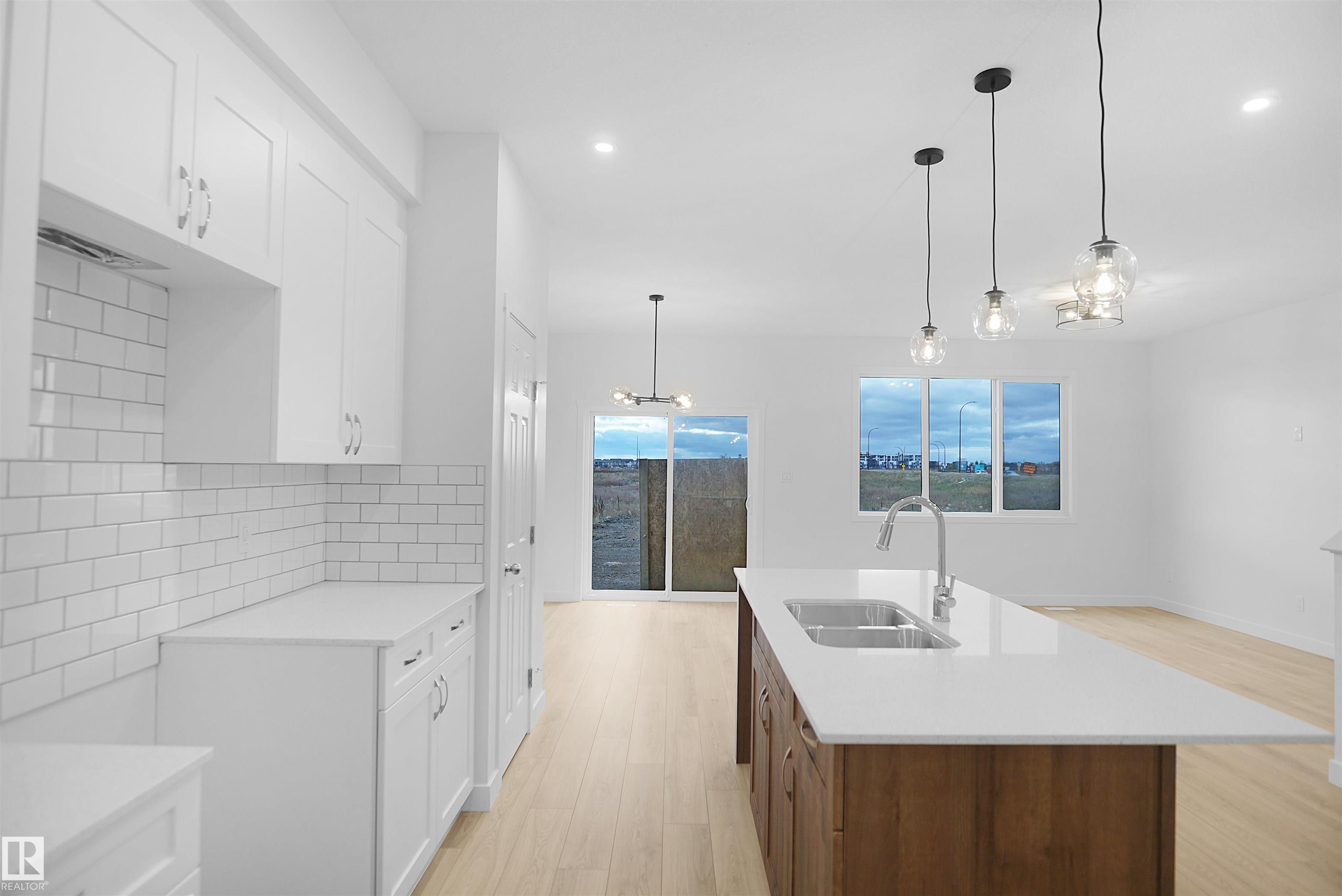 Photo 8 at 2266 194a Street NW, River's Edge, Edmonton