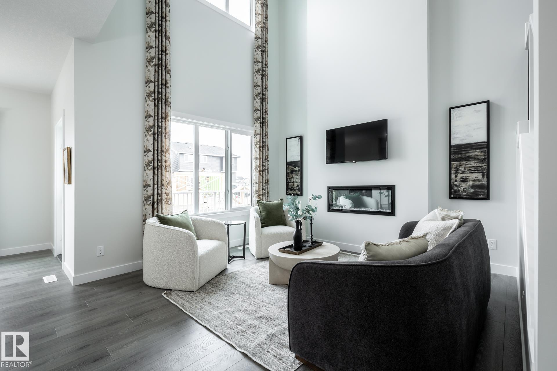 Photo 11 at 226 Falcon Crescent, None, Leduc