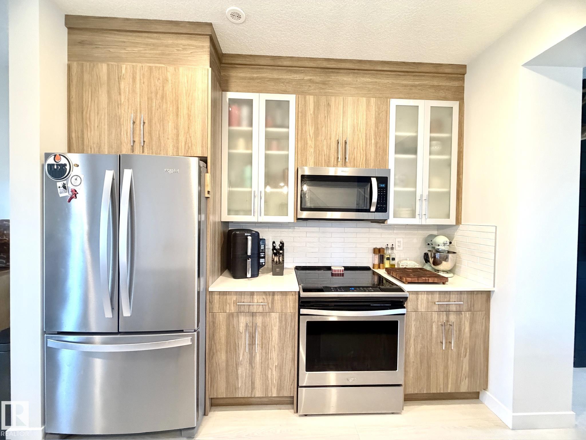 Photo 8 at 2 - 1010 Rabbit Hill Road SW, Glenridding Heights, Edmonton