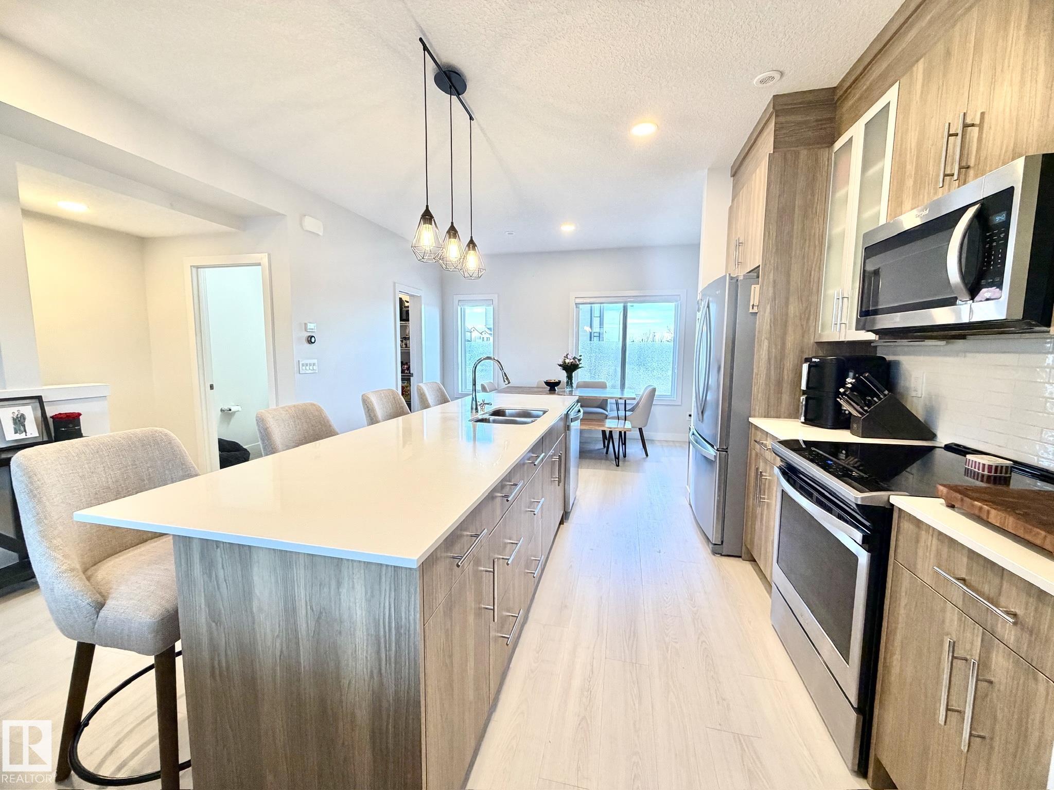 Photo 9 at 2 - 1010 Rabbit Hill Road SW, Glenridding Heights, Edmonton