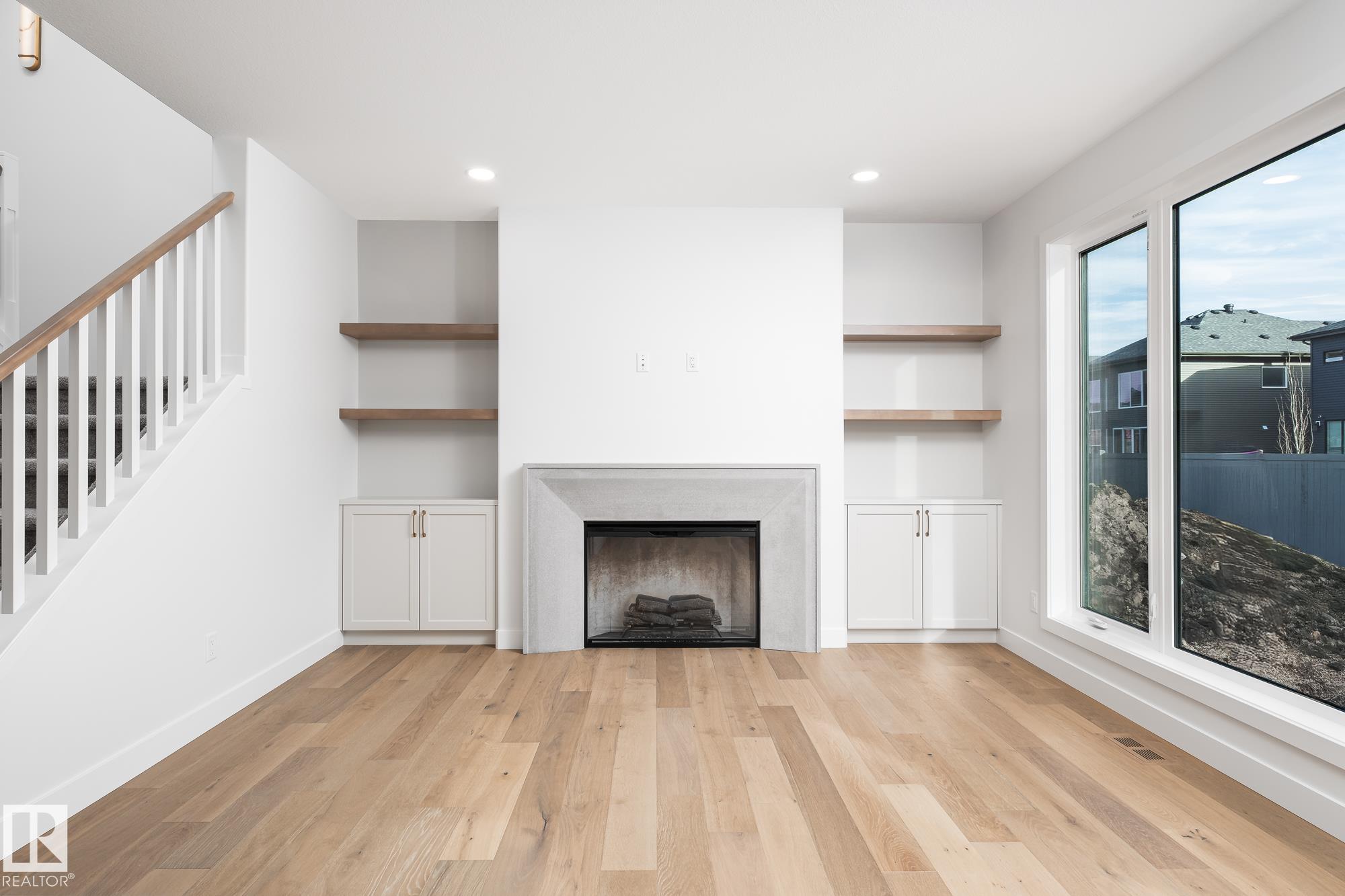 Photo 4 at 6884 Knox Loop SW, Keswick, Edmonton