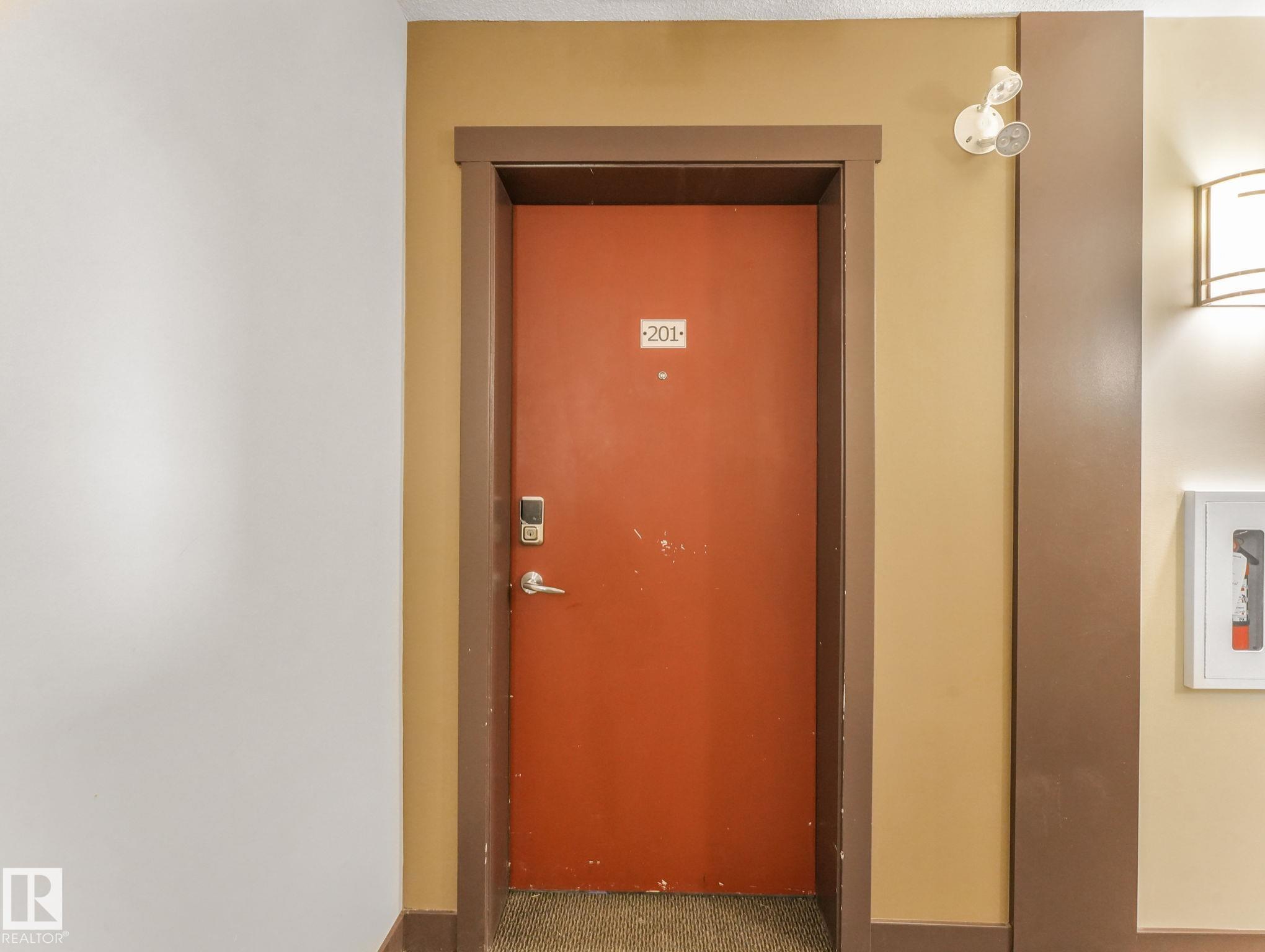 Photo 11 at 201 - 3670 139 Avenue NW, Clareview Town Centre, Edmonton