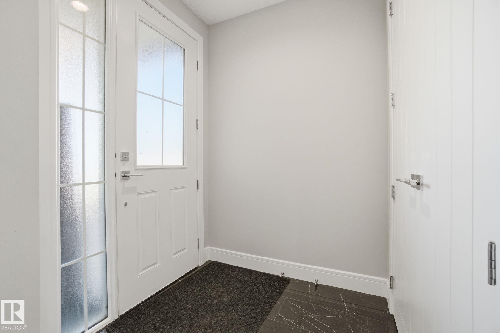 Photo 16 at 1333 Graydon Hill Way SW, Graydon Hill, Edmonton