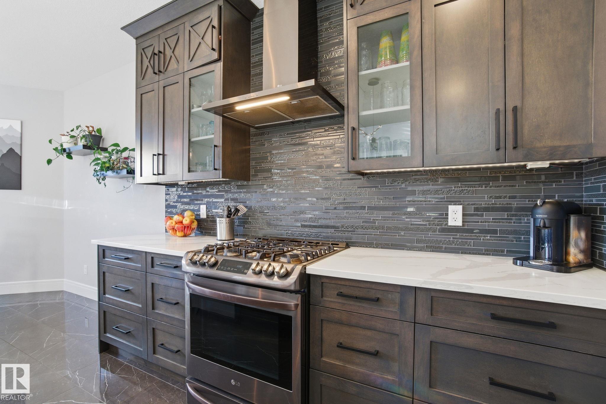 Photo 9 at 1333 Graydon Hill Way SW, Graydon Hill, Edmonton