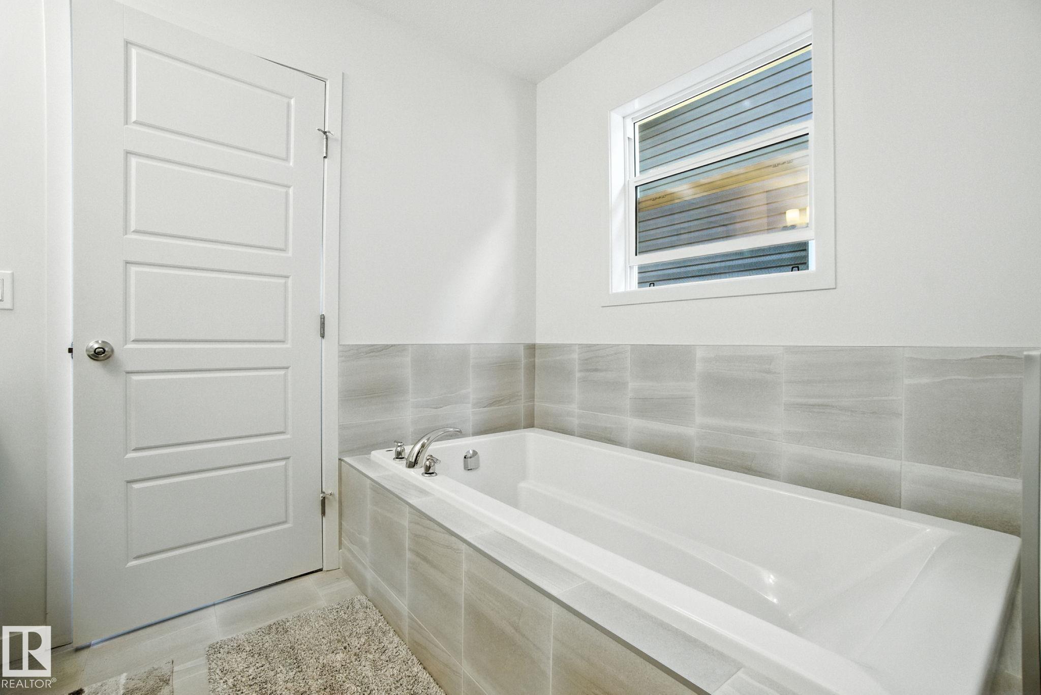 Photo 27 at 22 Kiwyck Link, Fenwyck, Spruce Grove