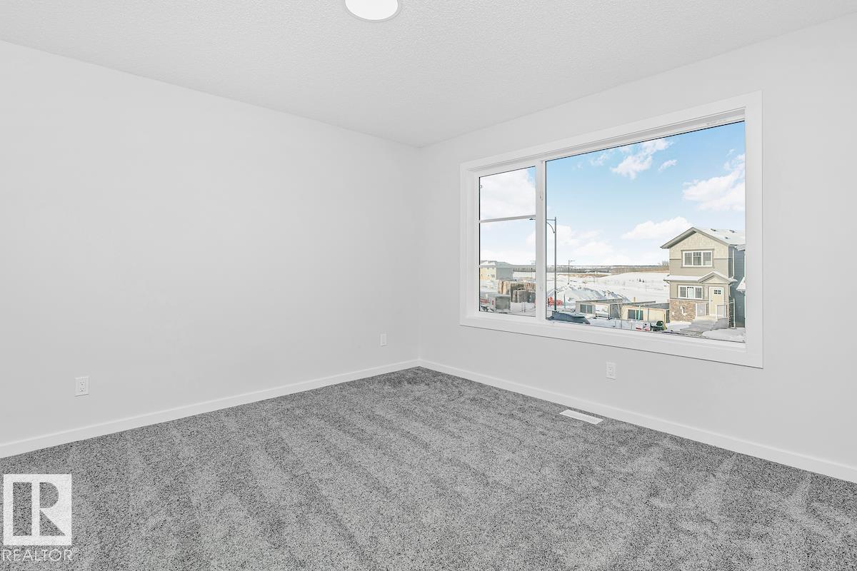 Photo 11 at 4293 Kinglet Drive NW, Kinglet Gardens, Edmonton