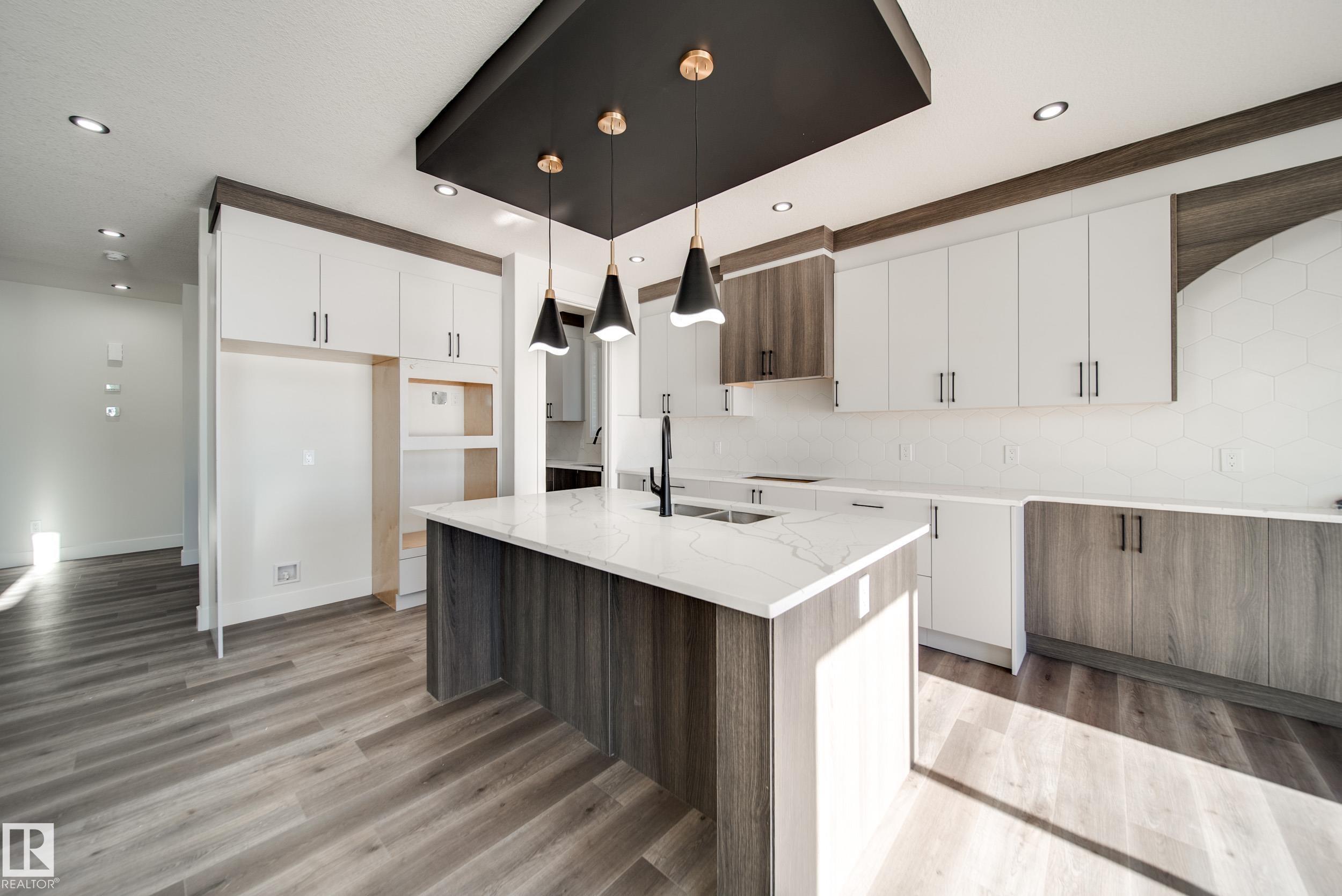 Picture for 7023 177 AV NW