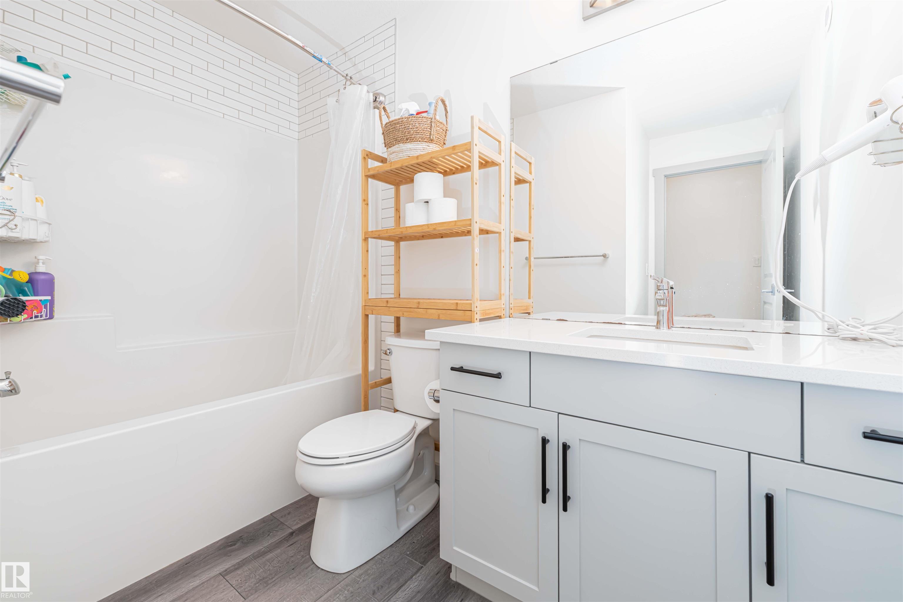 Photo 23 at 2330 Kelly Circle SW, Keswick, Edmonton