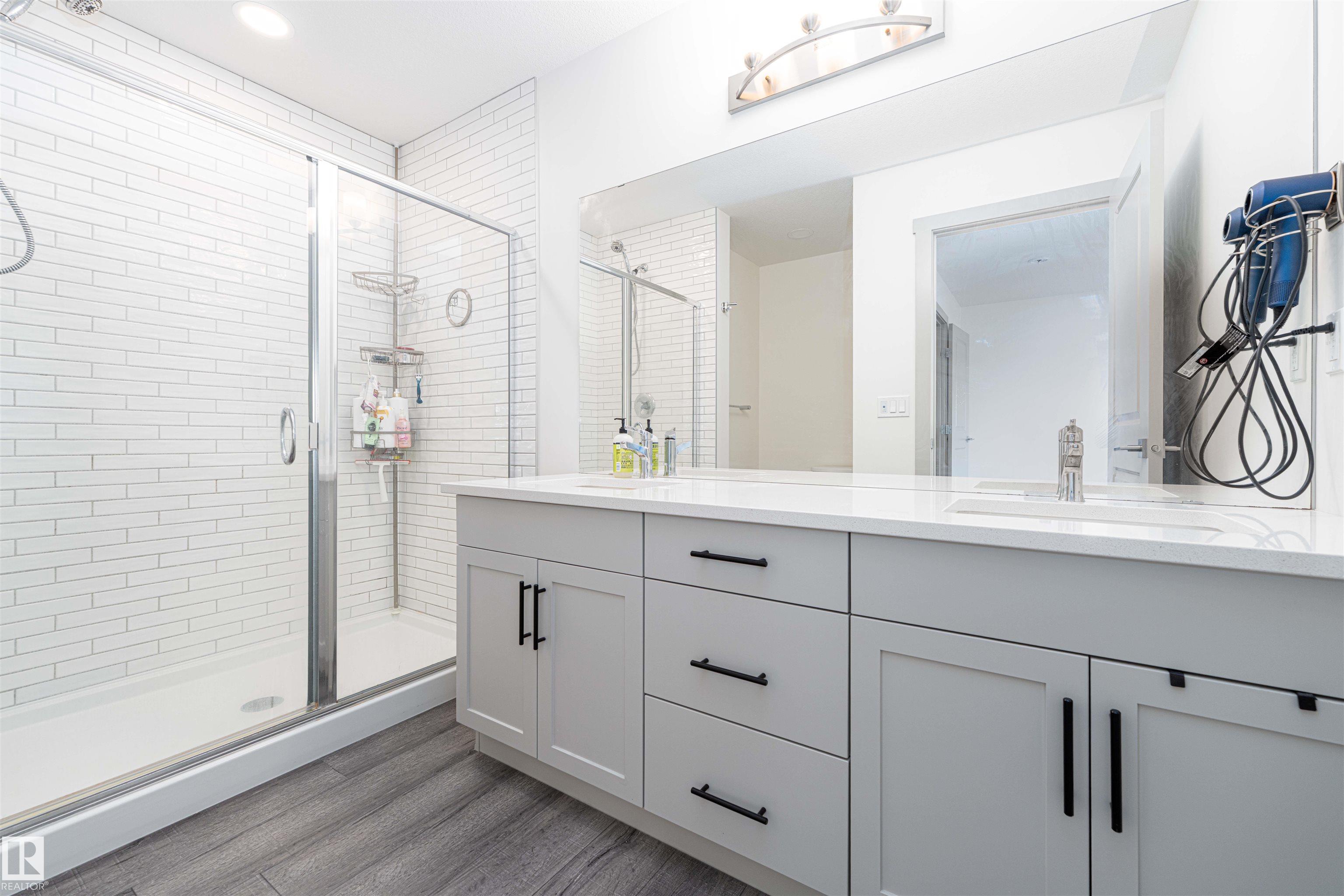 Photo 30 at 2330 Kelly Circle SW, Keswick, Edmonton