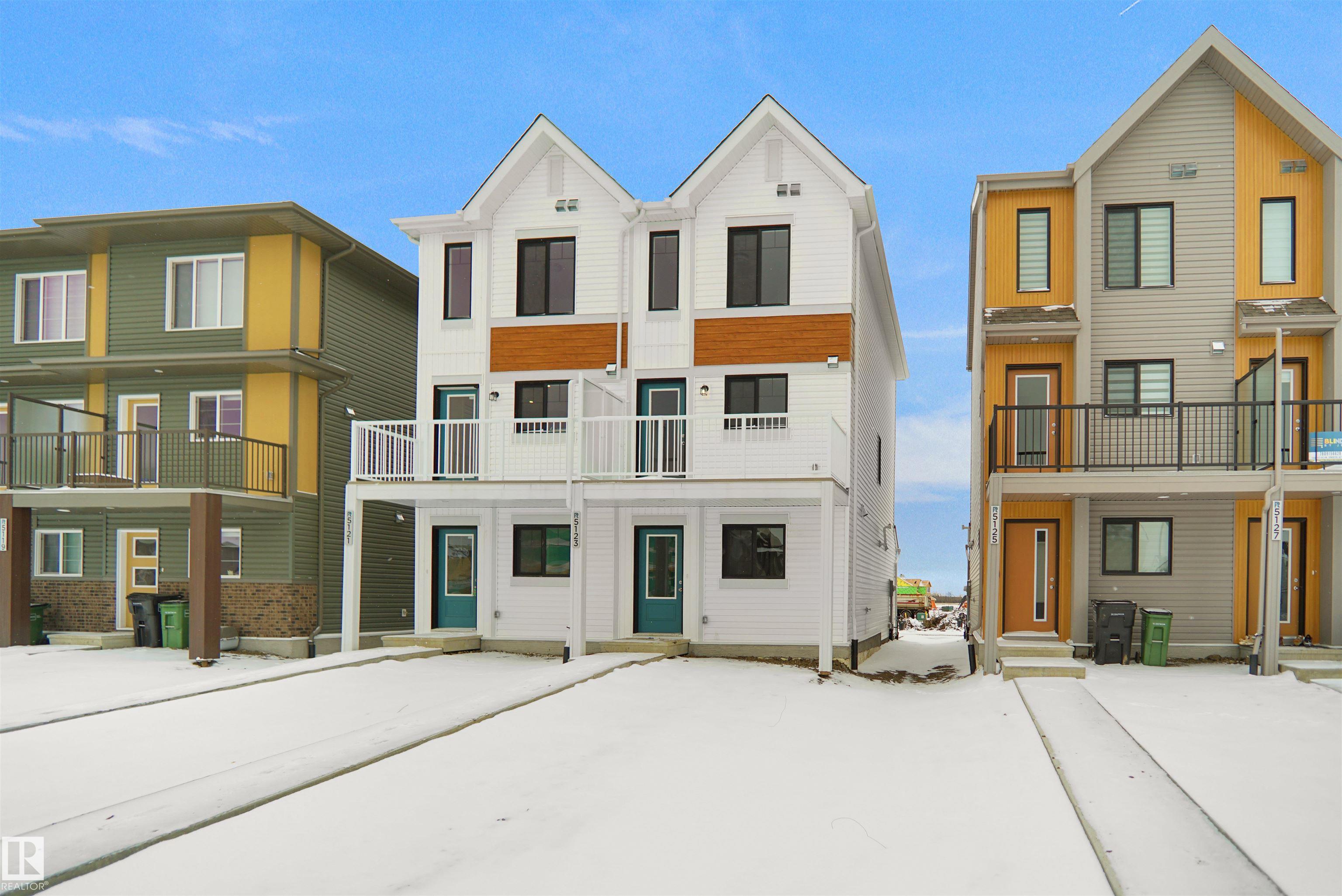 Picture for 5123 River's Edge WY NW