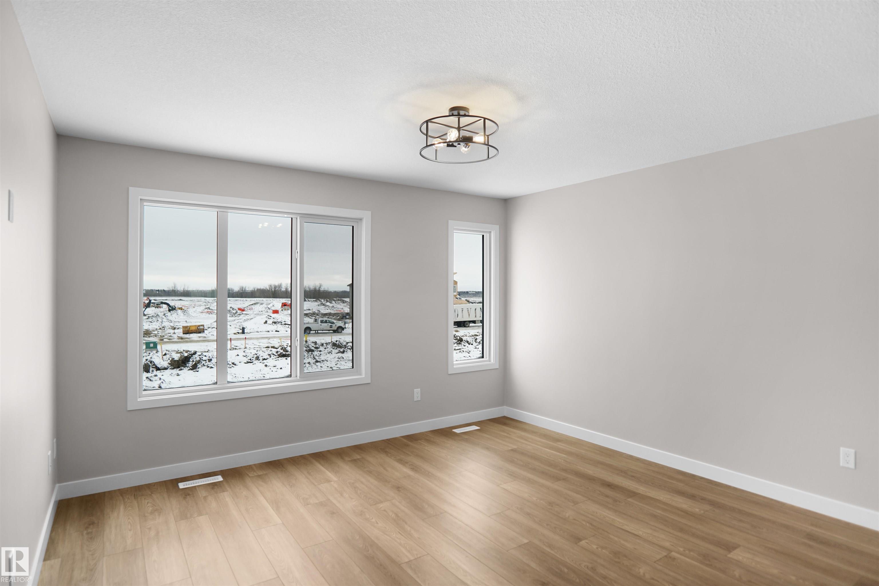 https://zimg.paragon.ice.com/ParagonImages/Property/PM/RAE/225385861/10/0/0/3a40b779e5ba18e3dfa898ecd1b48932/1/5e52ce48969bac14b38acc9391691bd0/225385861-2543fac2-fa13-48a1-a604-ce806dda9757.JPG