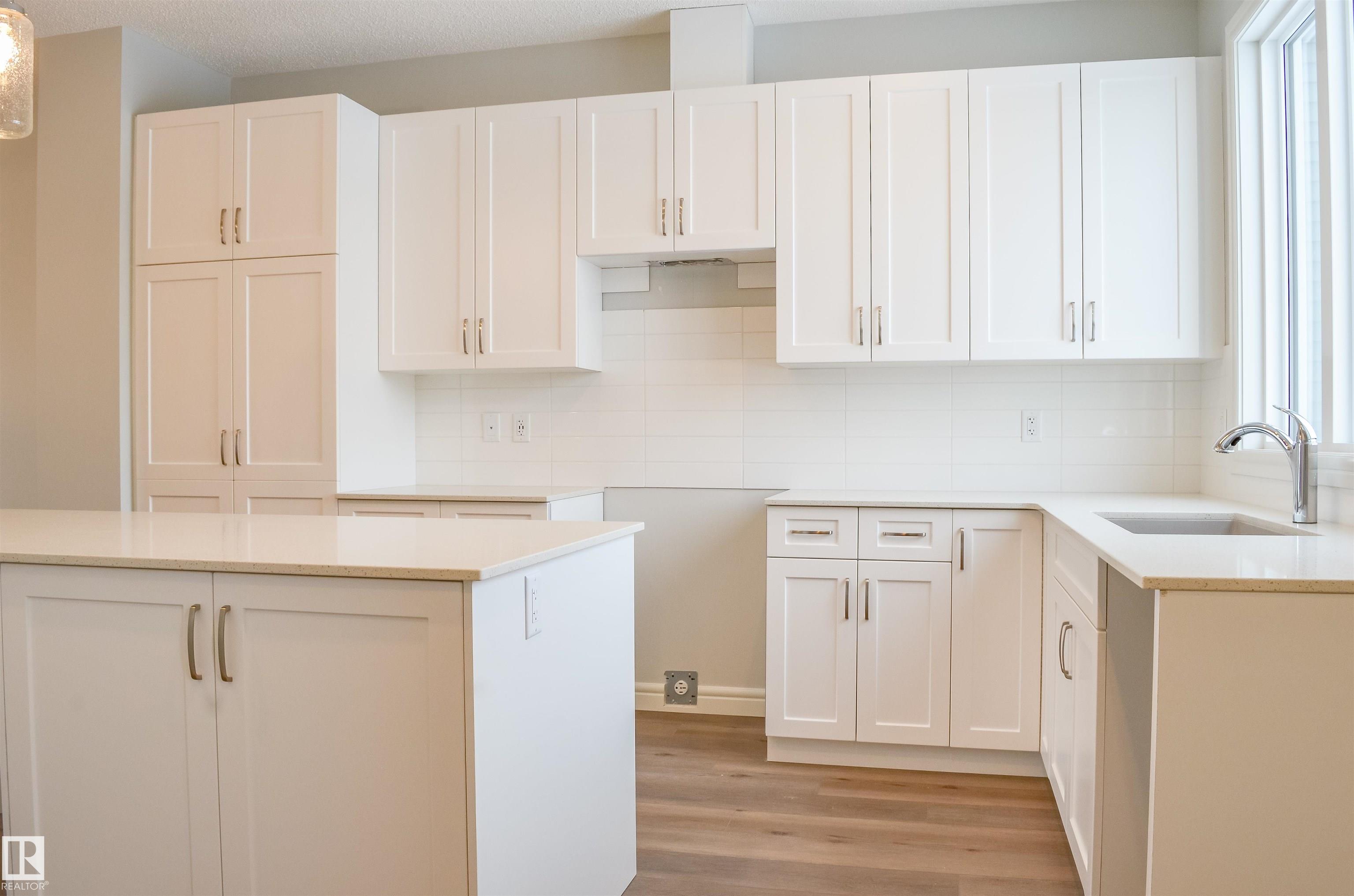 Photo 7 at 21031 25 Avenue NW, The Uplands, Edmonton