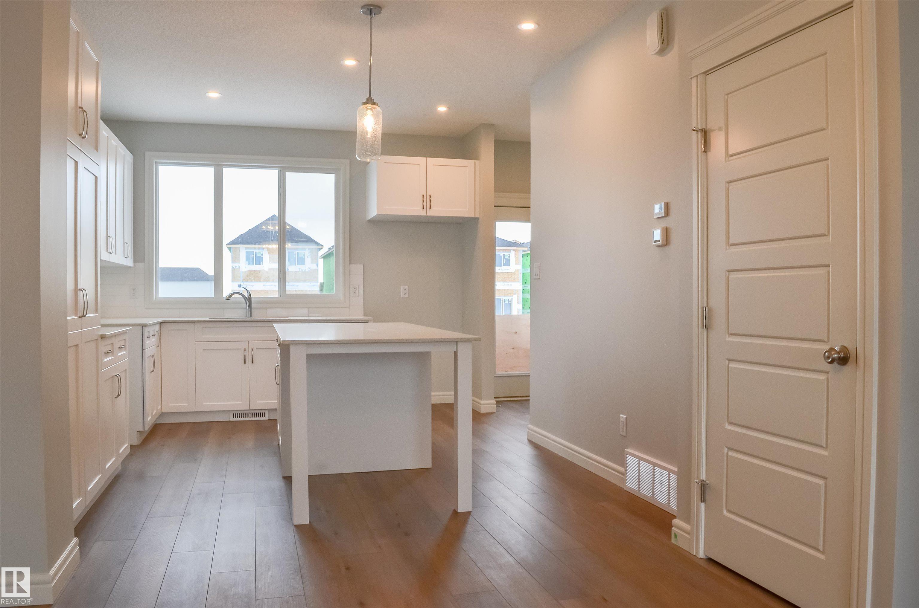 Photo 10 at 21031 25 Avenue NW, The Uplands, Edmonton