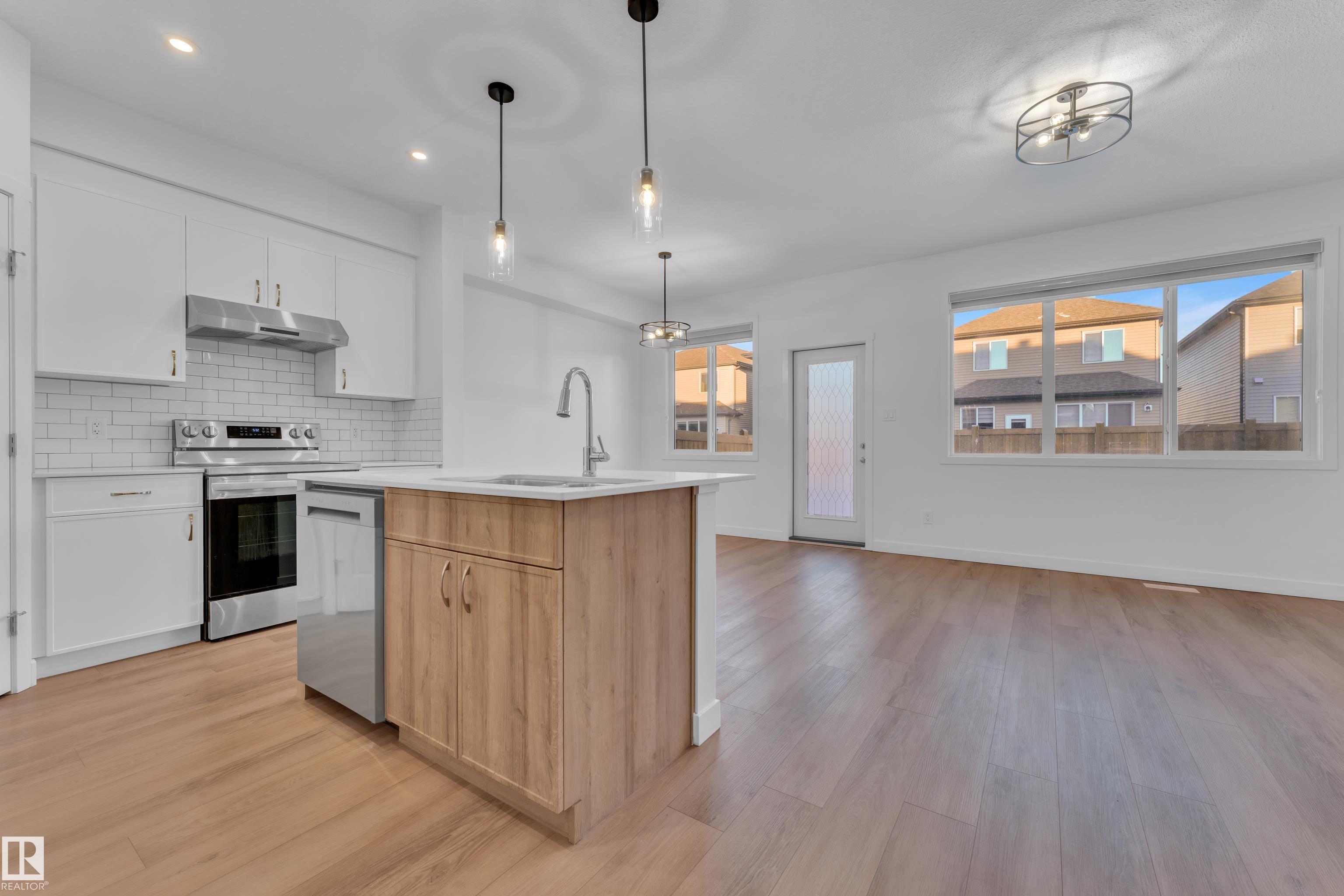 Picture for 1667 13 ST NW