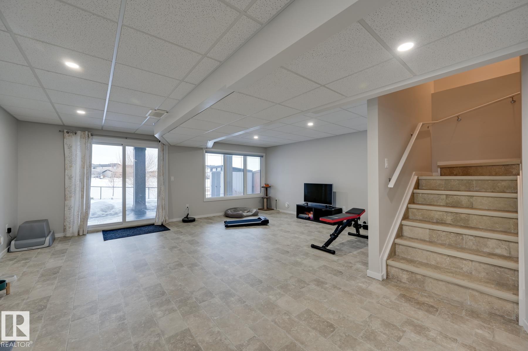 Photo 46 at 4 Caledon Crescent, Copperhaven, Spruce Grove