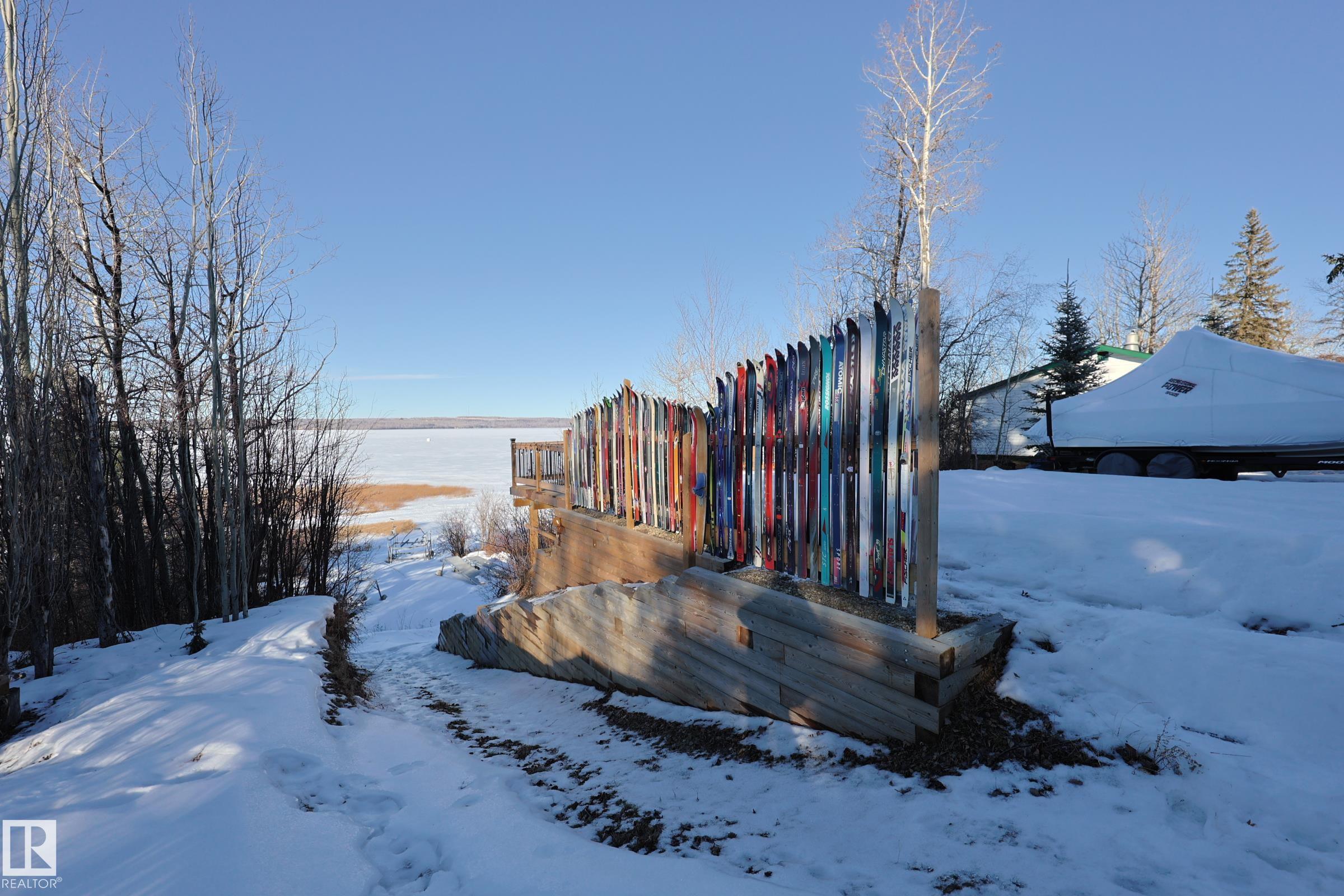 Photo 19 at 12 - 52515 Rge Road 52, Sundance Meadows, Rural Parkland County