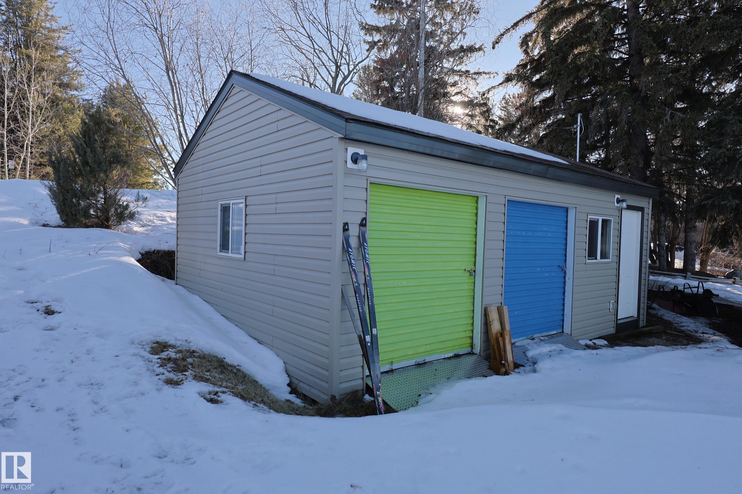 Photo 9 at 12 - 52515 Rge Road 52, Sundance Meadows, Rural Parkland County