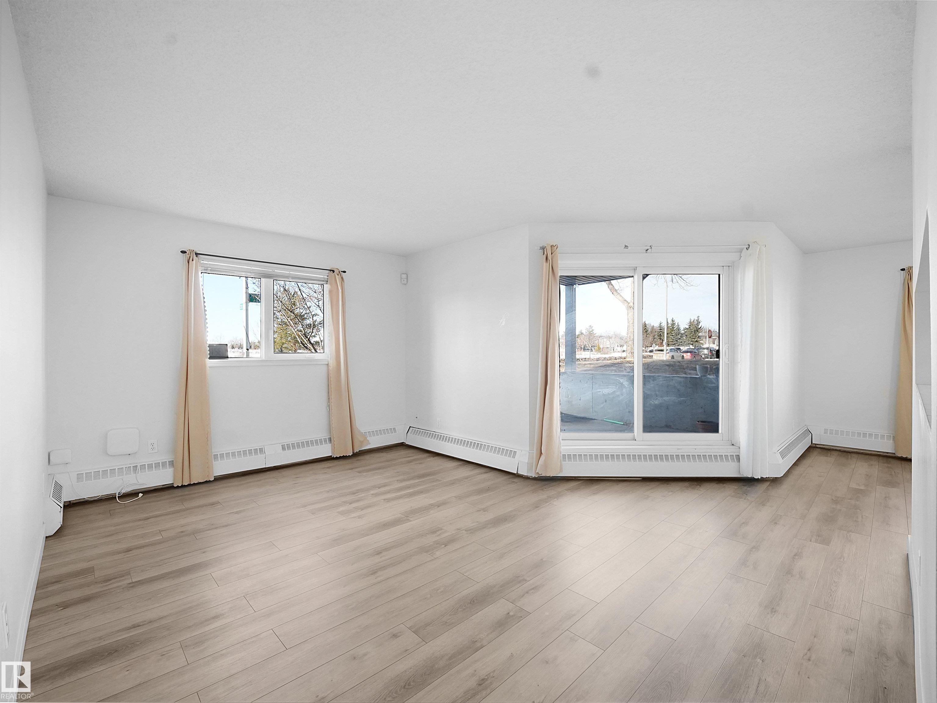 Photo 7 at 108 - 5065 31 Avenue NW, Tawa, Edmonton