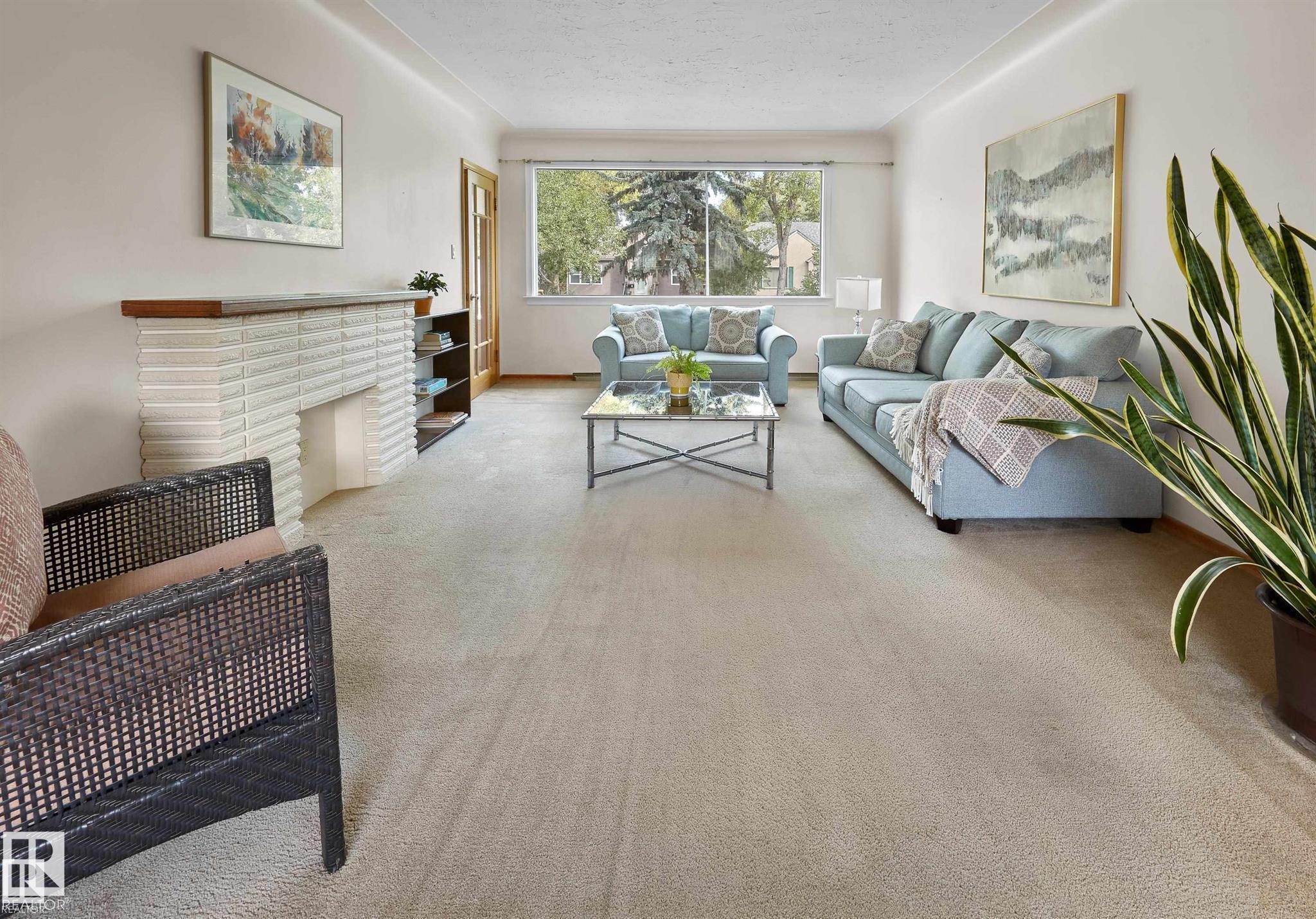 Picture for 11127 71 AV NW