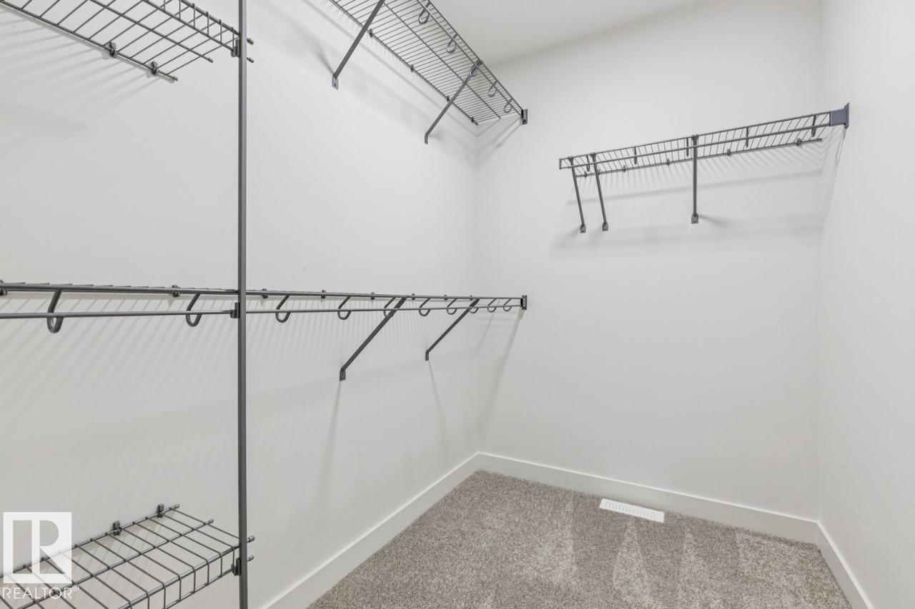 https://zimg.paragon.ice.com/ParagonImages/Property/PM/RAE/225385916/20/0/0/08d6f3c6f205c4304ff779421d179d28/1/059a72a24dcabb873207686f62a5aaea/225385916-fc5d570f-f991-4d7b-89ba-fd59bcc62060.JPG