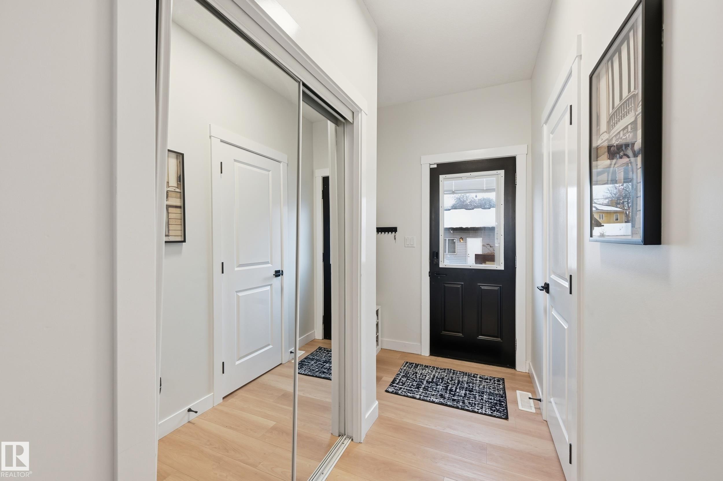 Photo 16 at 10736 149 Street NW, High Park, Edmonton