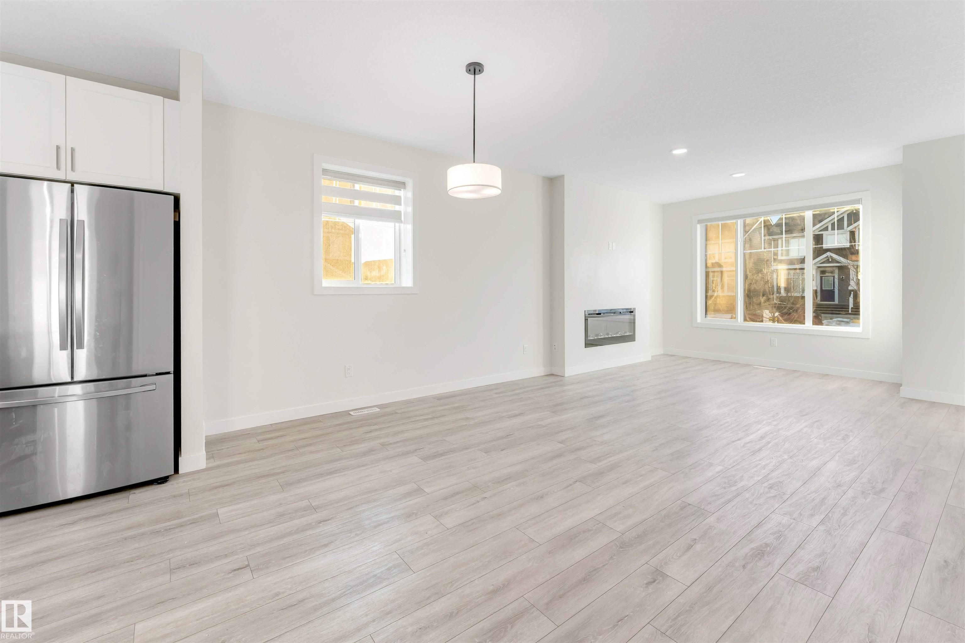 Photo 21 at 560 Glenridding Ravine Drive SW, Glenridding Ravine, Edmonton